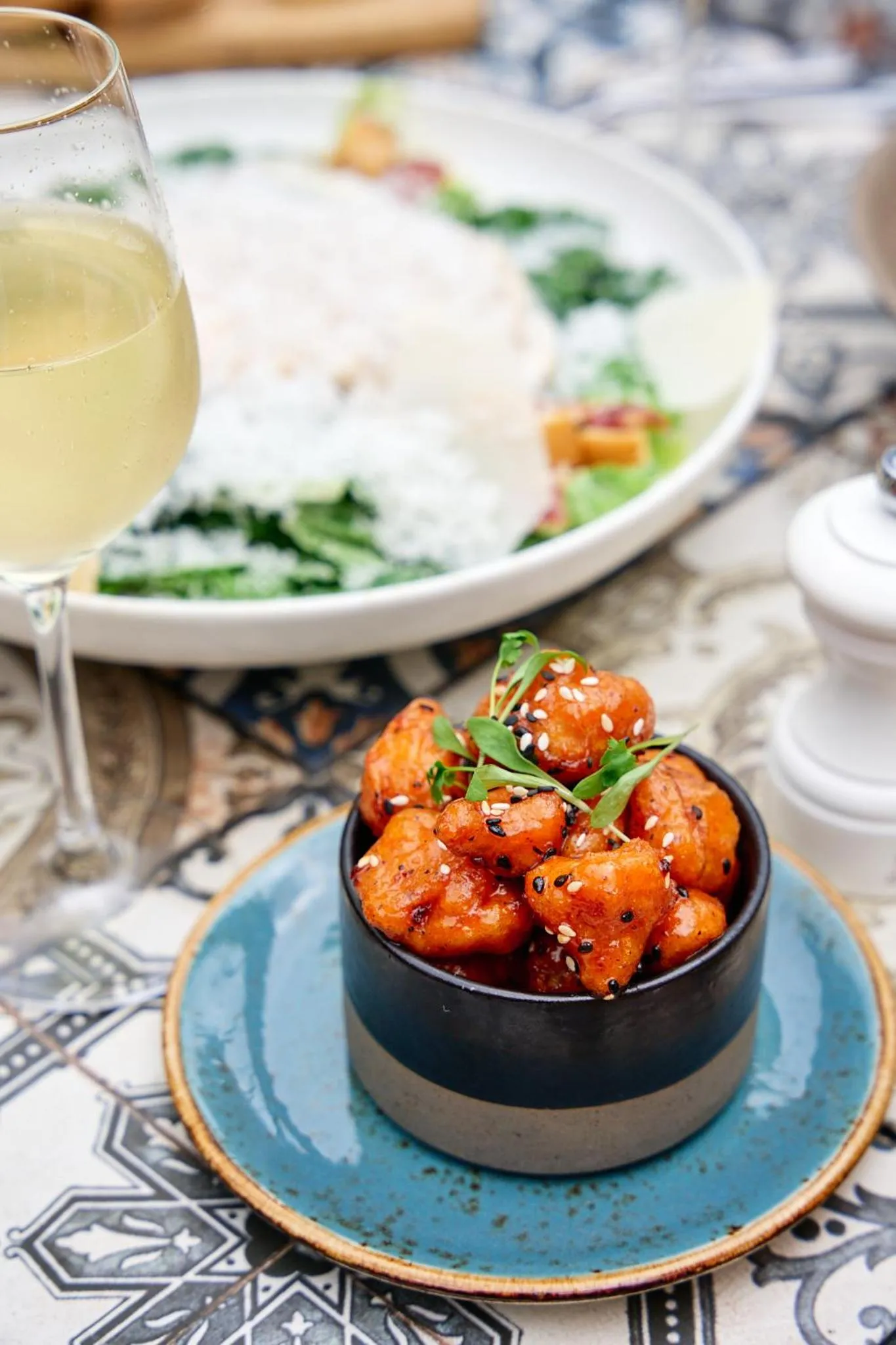 Food in Fairlawns, Hotel And Spa