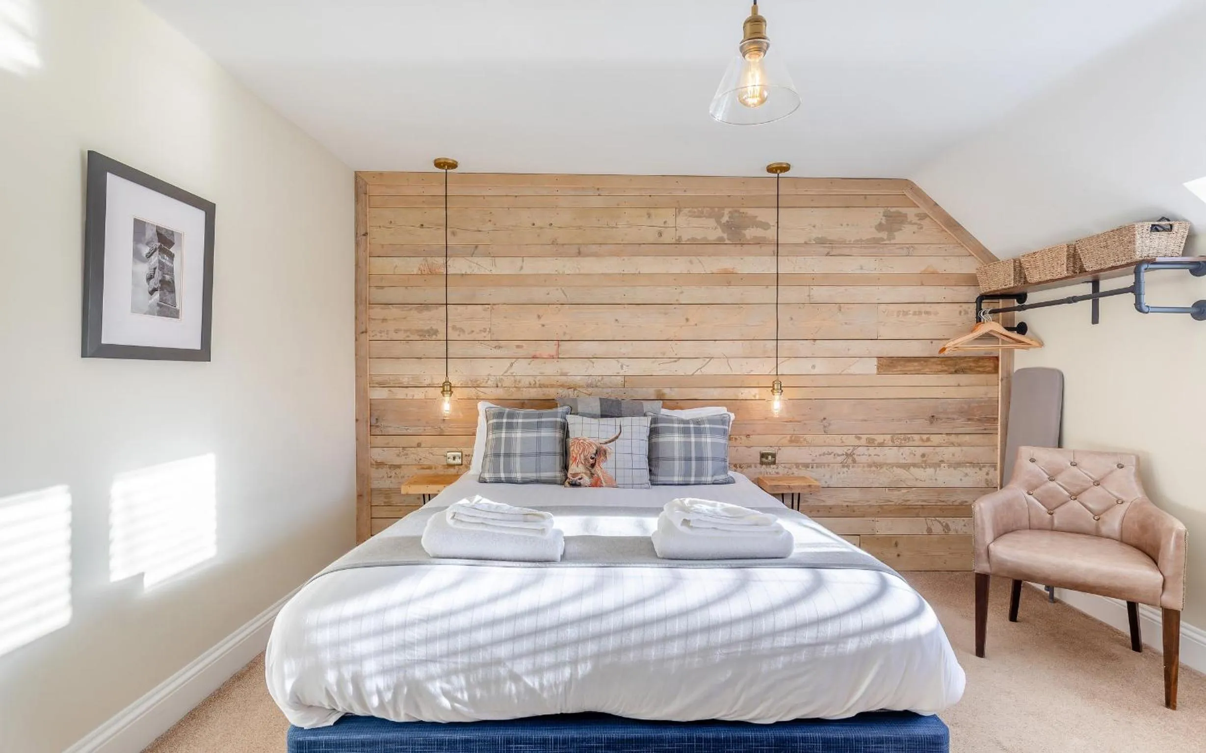Bedroom, Bed in Banbury Wroxton House Hotel