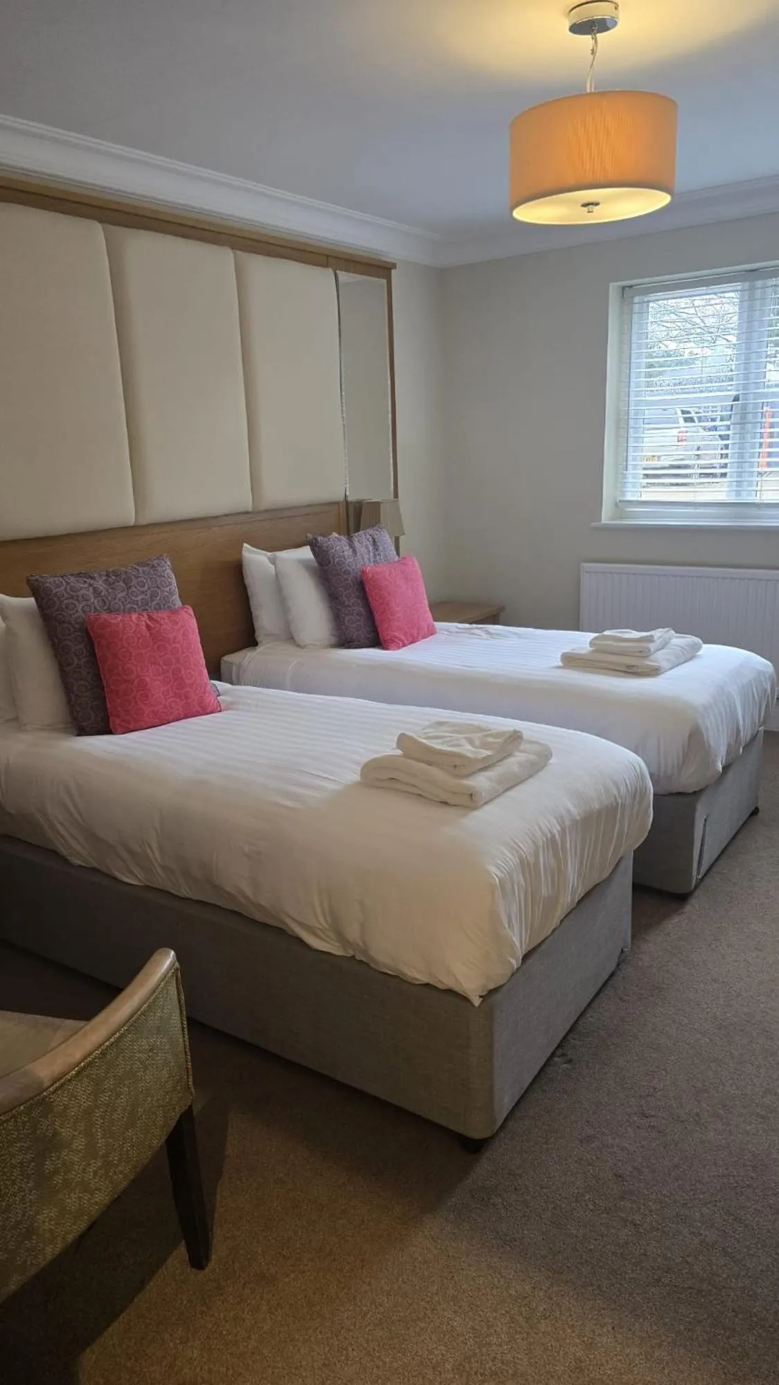 Bedroom, Bed in Banbury Wroxton House Hotel