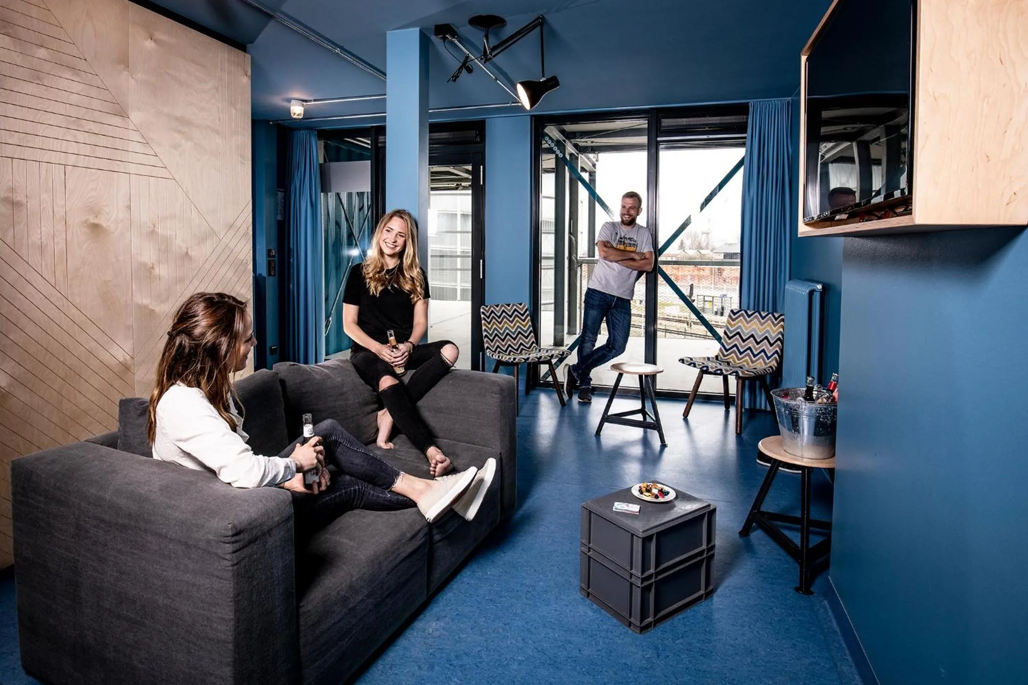 DOCK INN Hostel Warnemünde