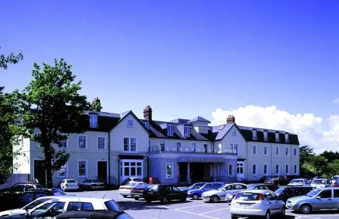 Property building in Marine Hotel Property building in Marine Hotel