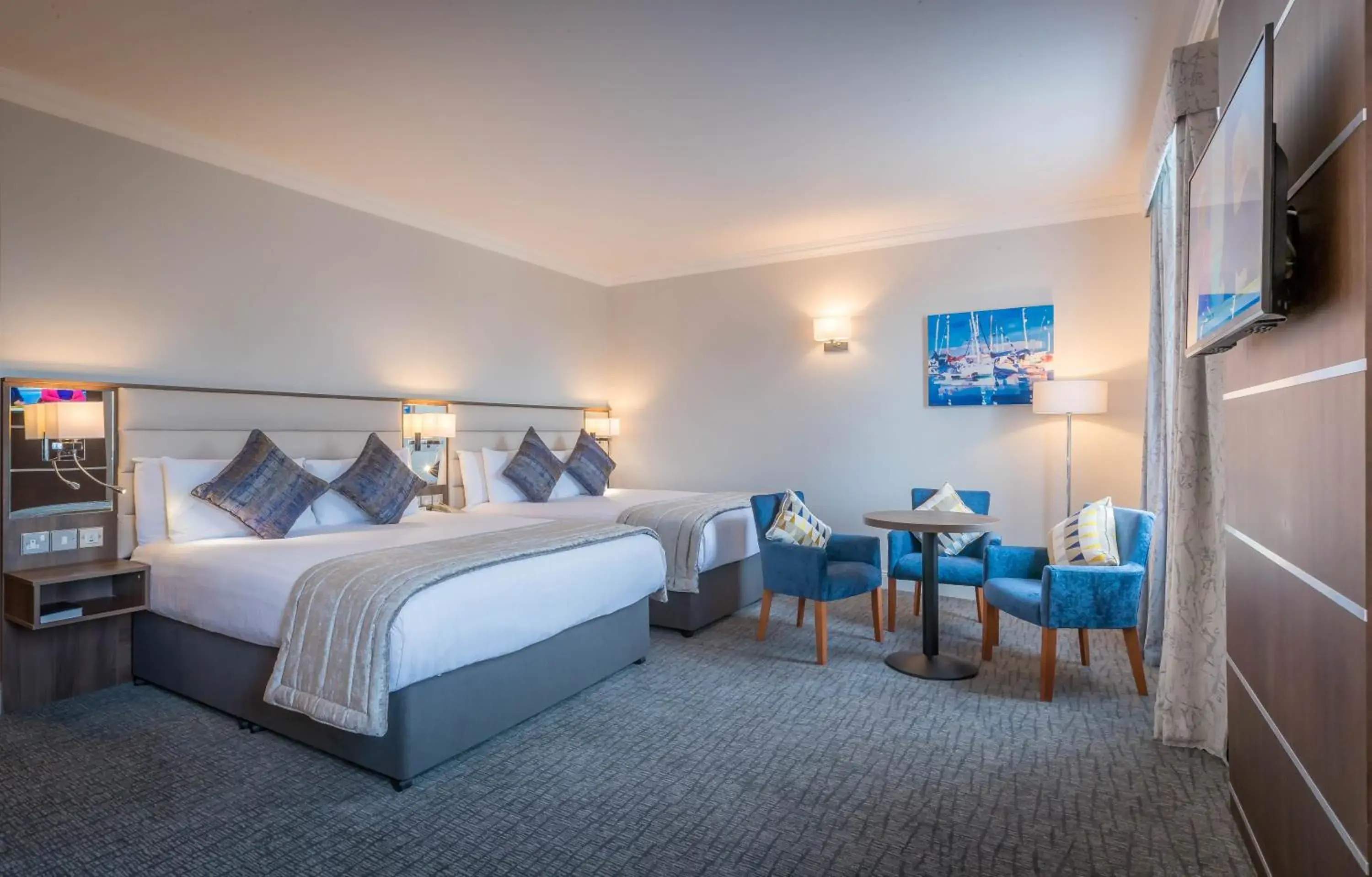 Bedroom, Bed in Marine Hotel Bedroom, Bed in Marine Hotel