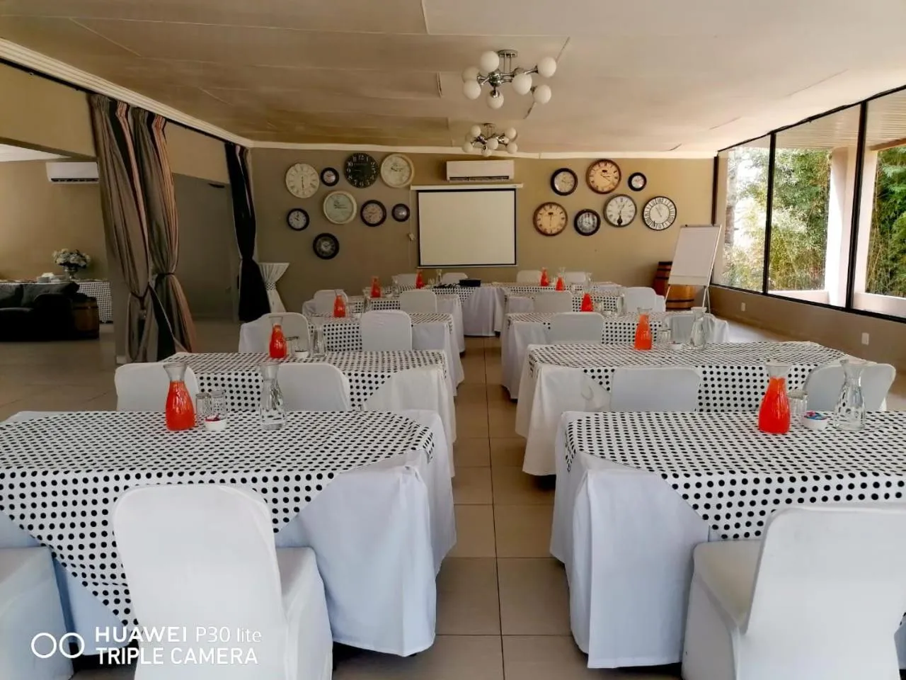 Seating area in Willow Banks Lodge