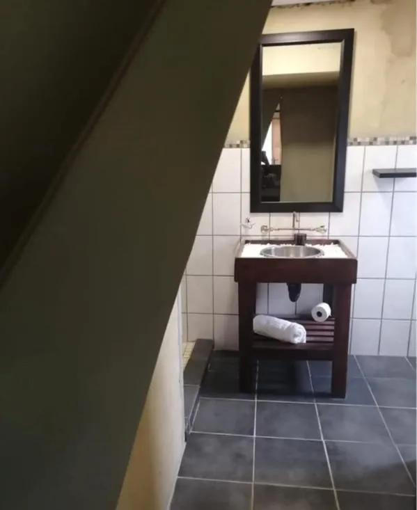 Bathroom in Willow Banks Lodge
