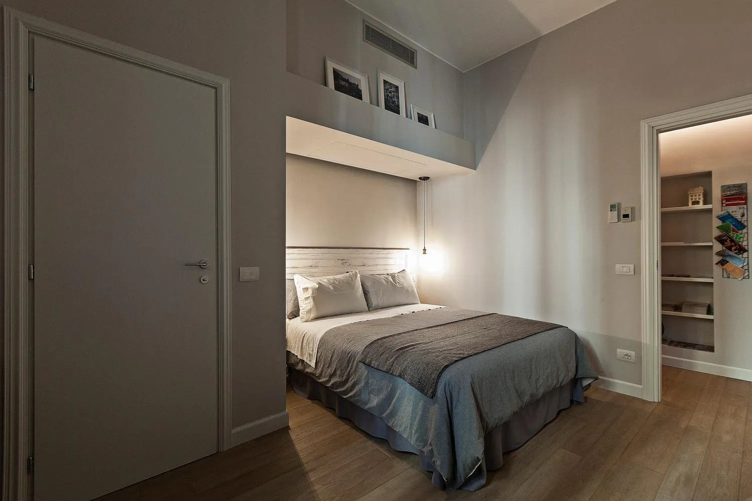 Photo of the whole room, Bed in Tiaré Home Milano