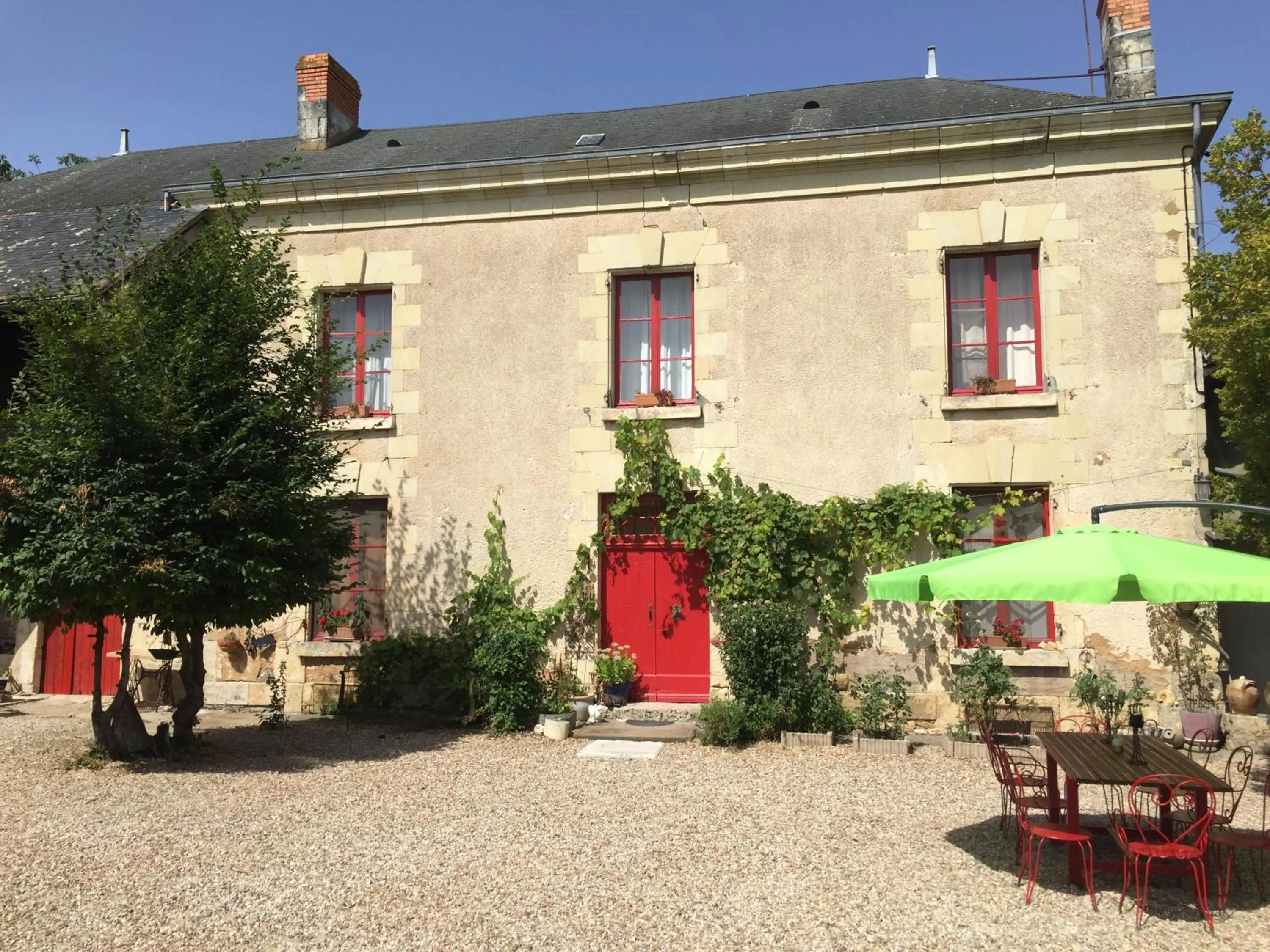 Garden view in Aux Caprices des Dieux