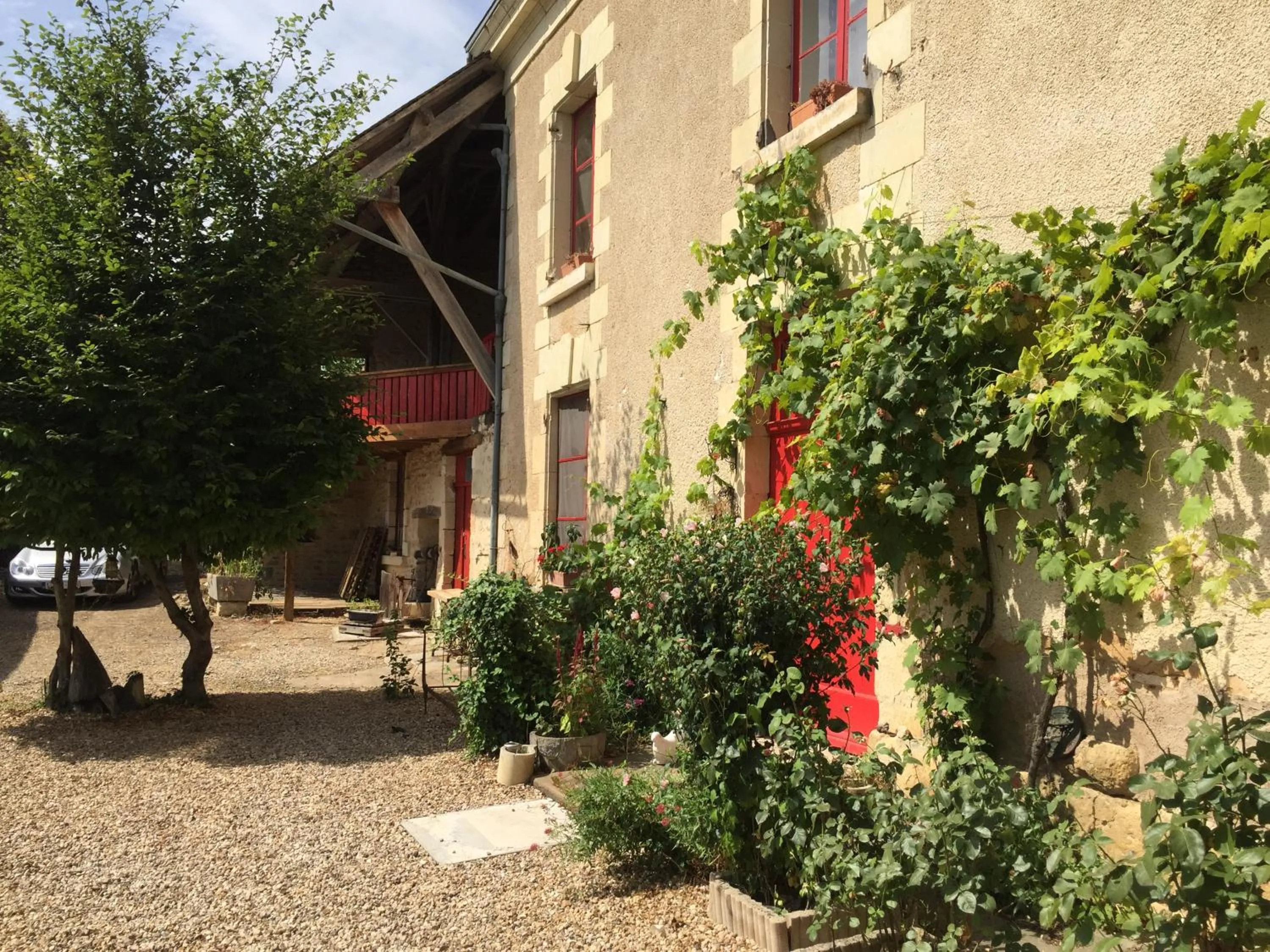 Garden view in Aux Caprices des Dieux