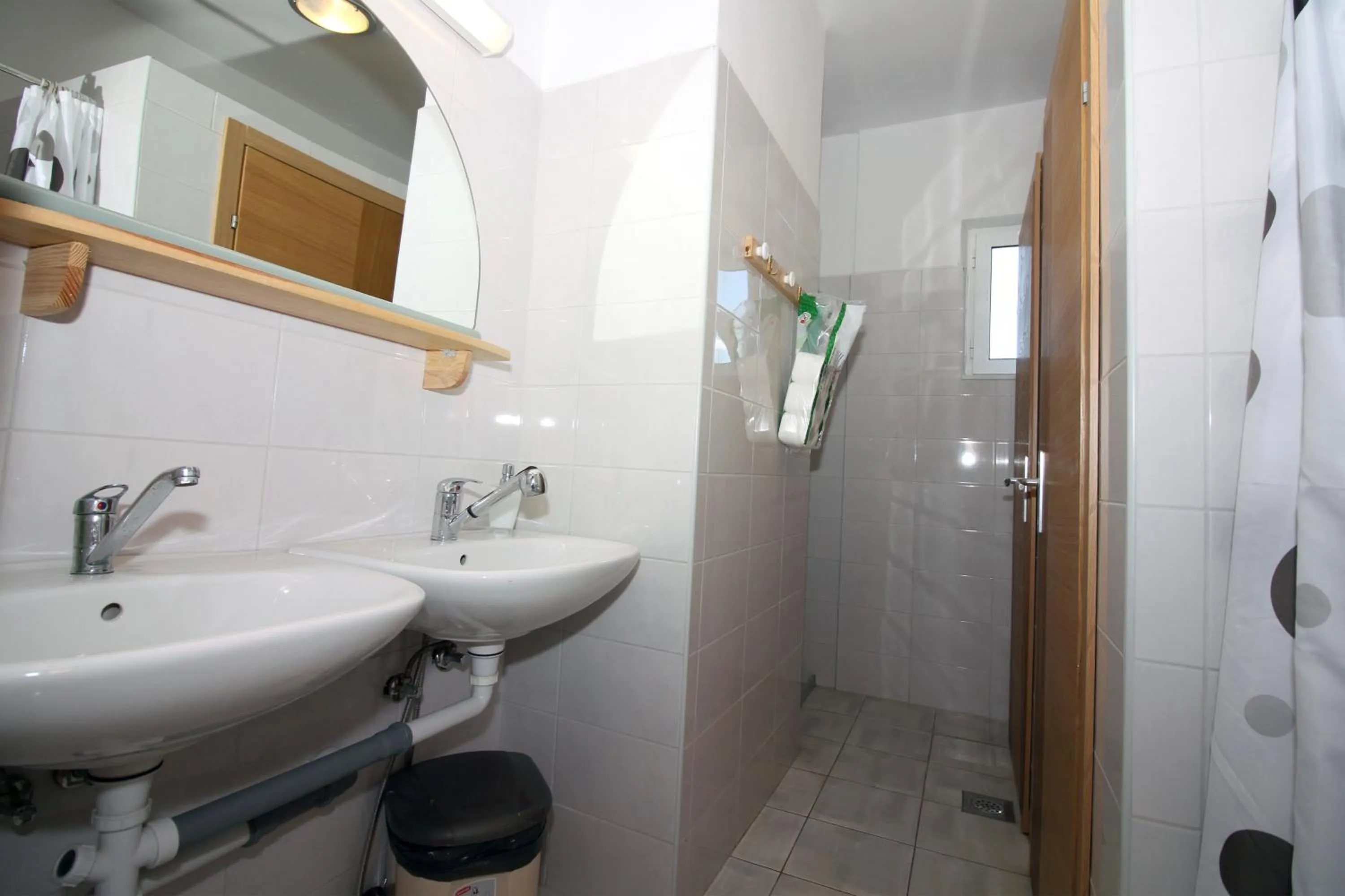 Bathroom in Hostel Marko