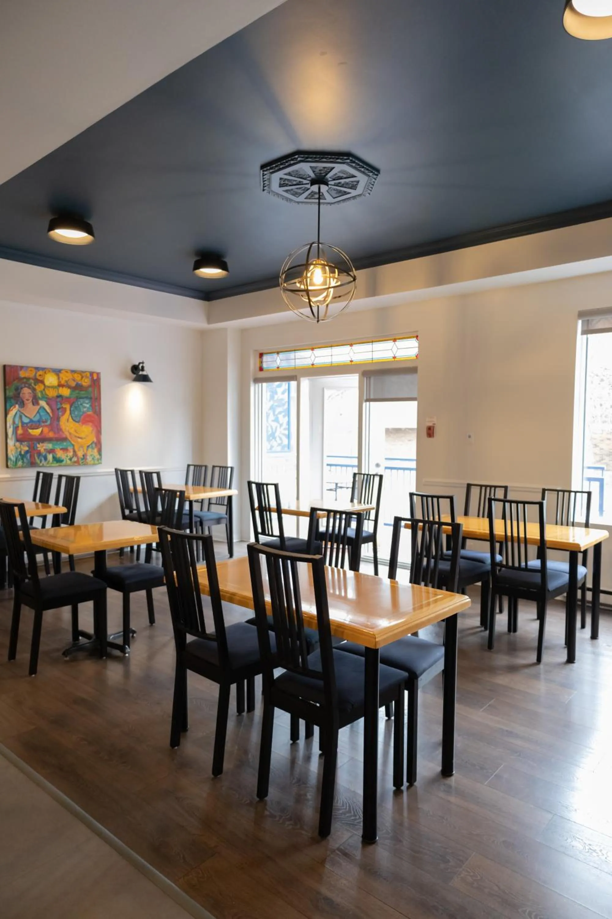 Dining area in ByWard Blue Inn