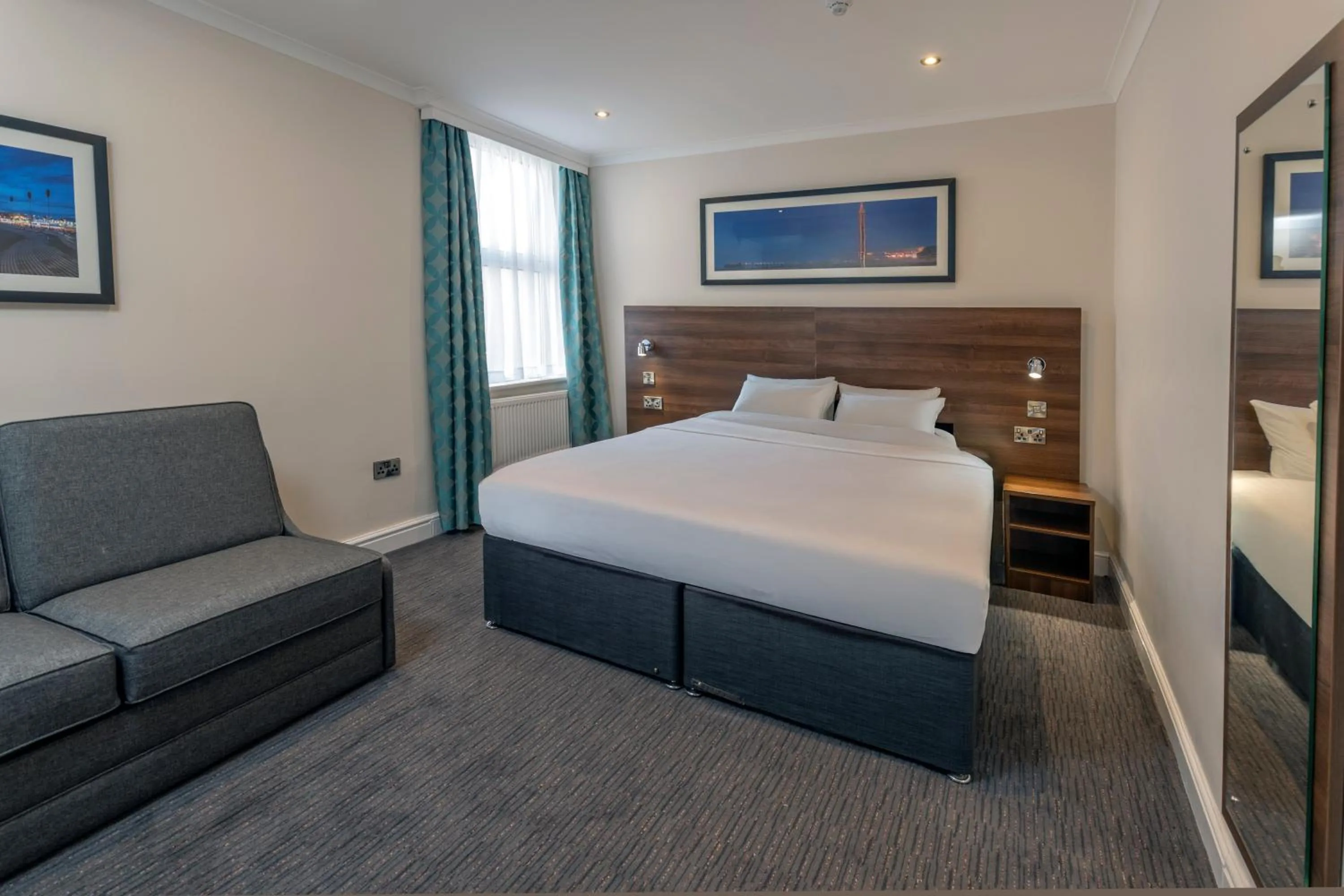 Bedroom, Bed in Best Western Carlton Hotel