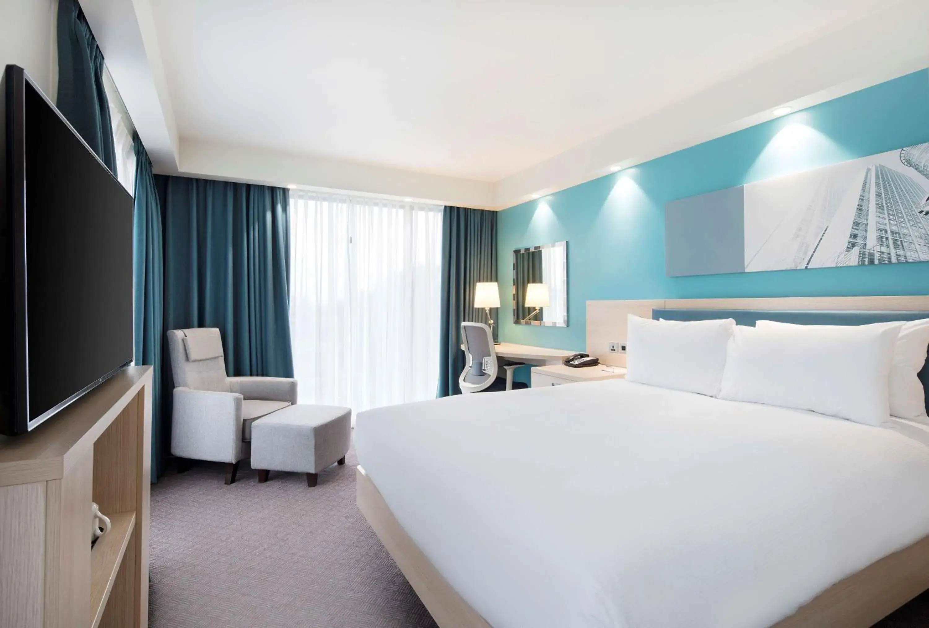 Bed in Hampton By Hilton London Docklands Bed in Hampton By Hilton London Docklands