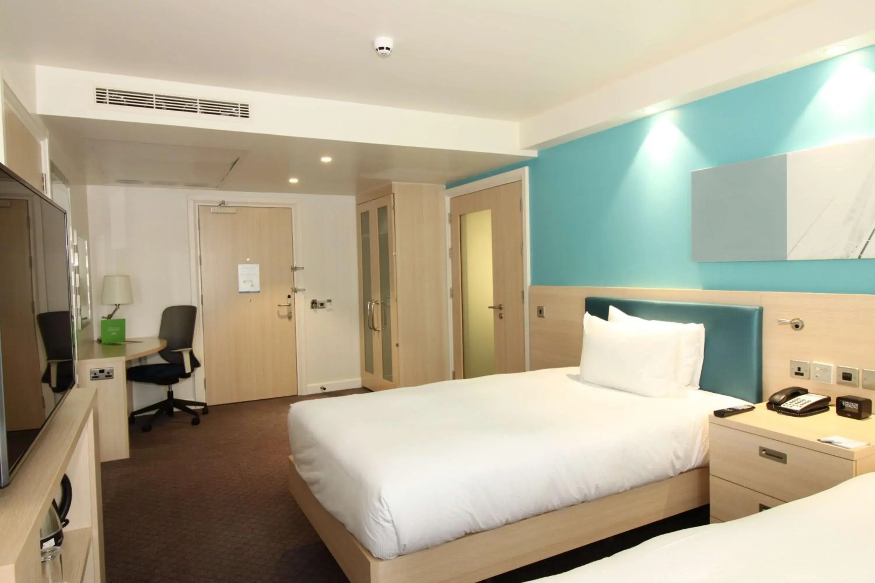 Bedroom, Bed in Hampton By Hilton London Docklands Bedroom, Bed in Hampton By Hilton London Docklands