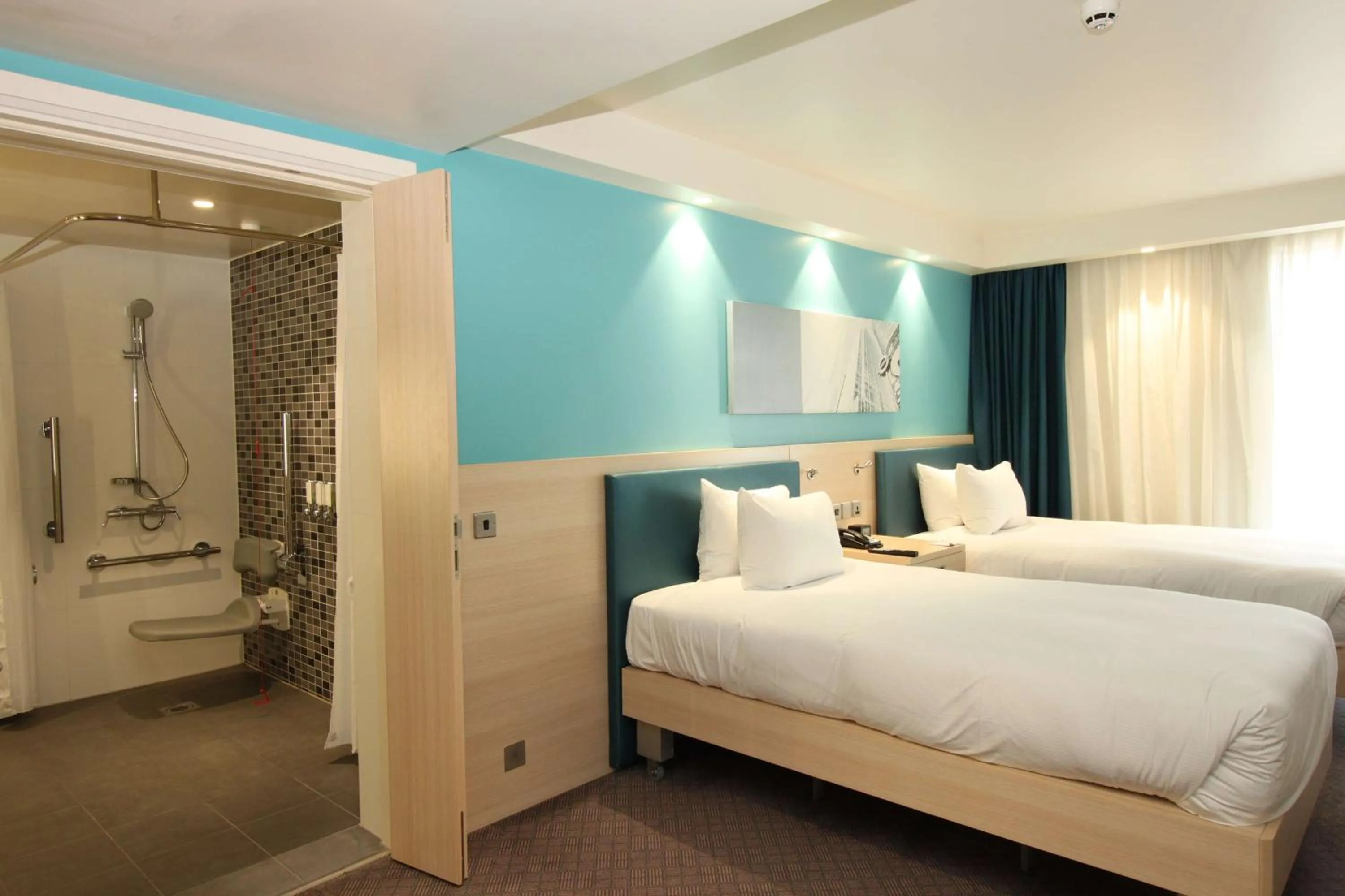 Bed in Hampton By Hilton London Docklands