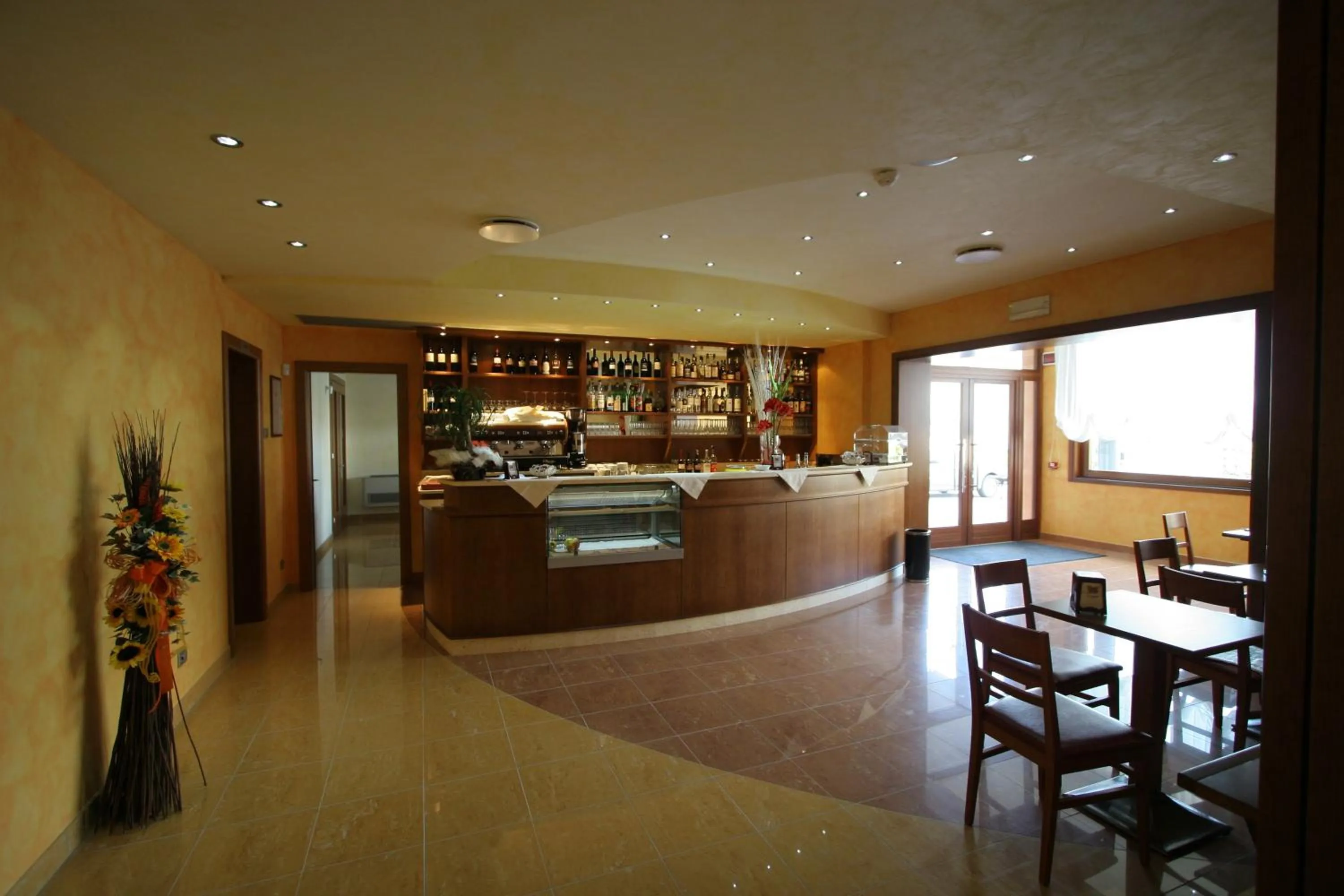 Lounge or bar in Hotel Alla Croce