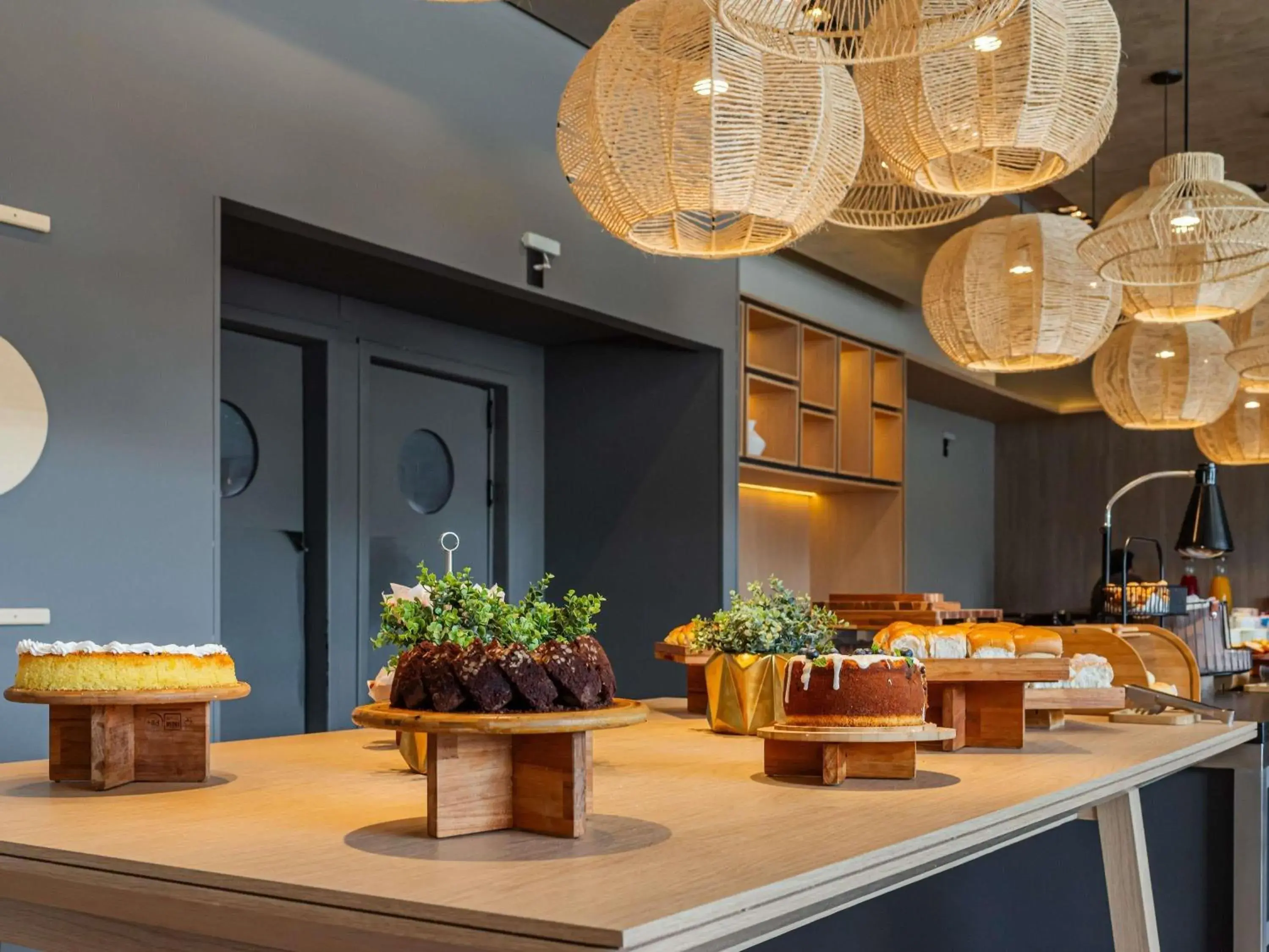 Restaurant/places to eat in ibis Navegantes Itajai Restaurant/places to eat in ibis Navegantes Itajai