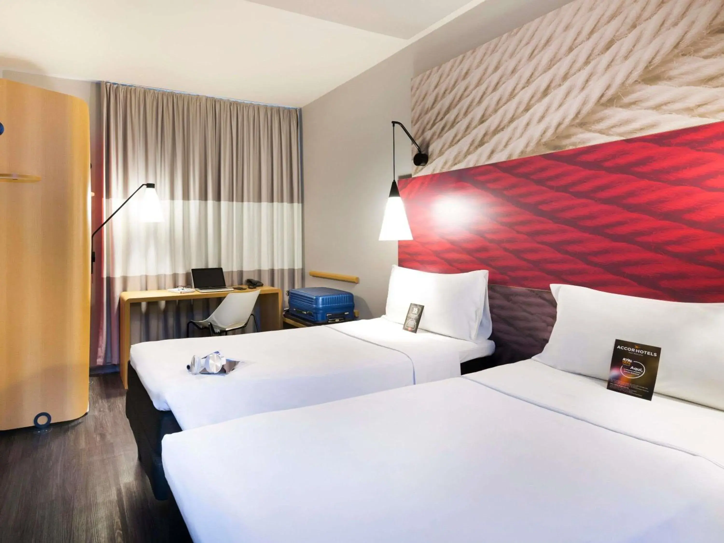 Bedroom, Bed in ibis Navegantes Itajai Bedroom, Bed in ibis Navegantes Itajai