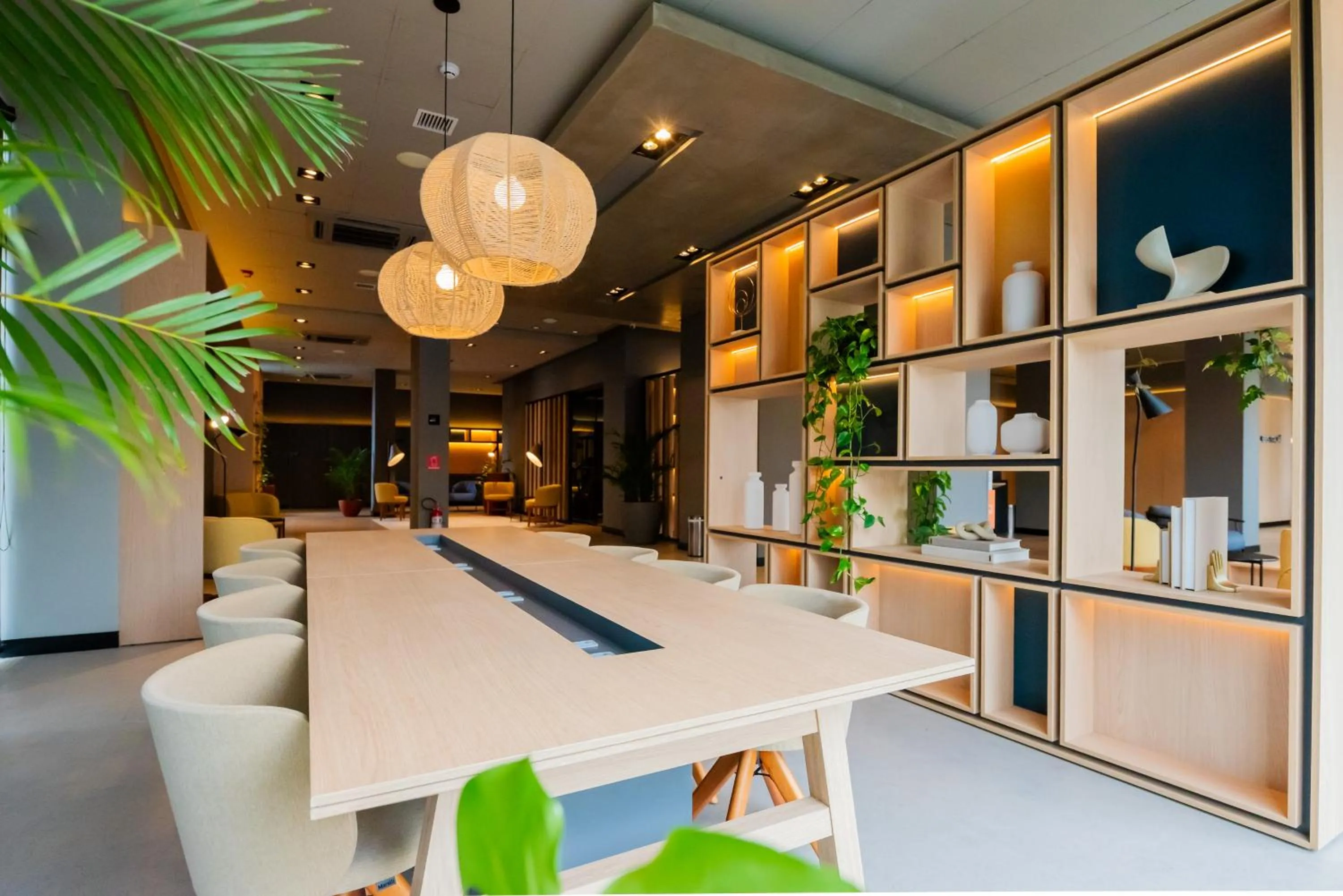 Restaurant/places to eat in ibis Navegantes Itajai