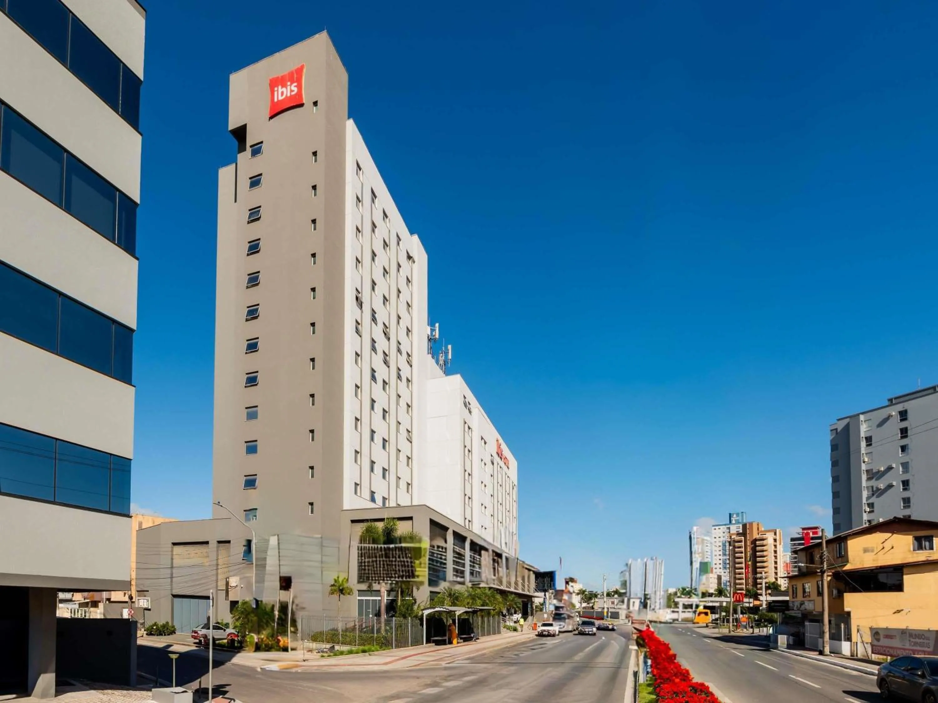 Property building in ibis Navegantes Itajai