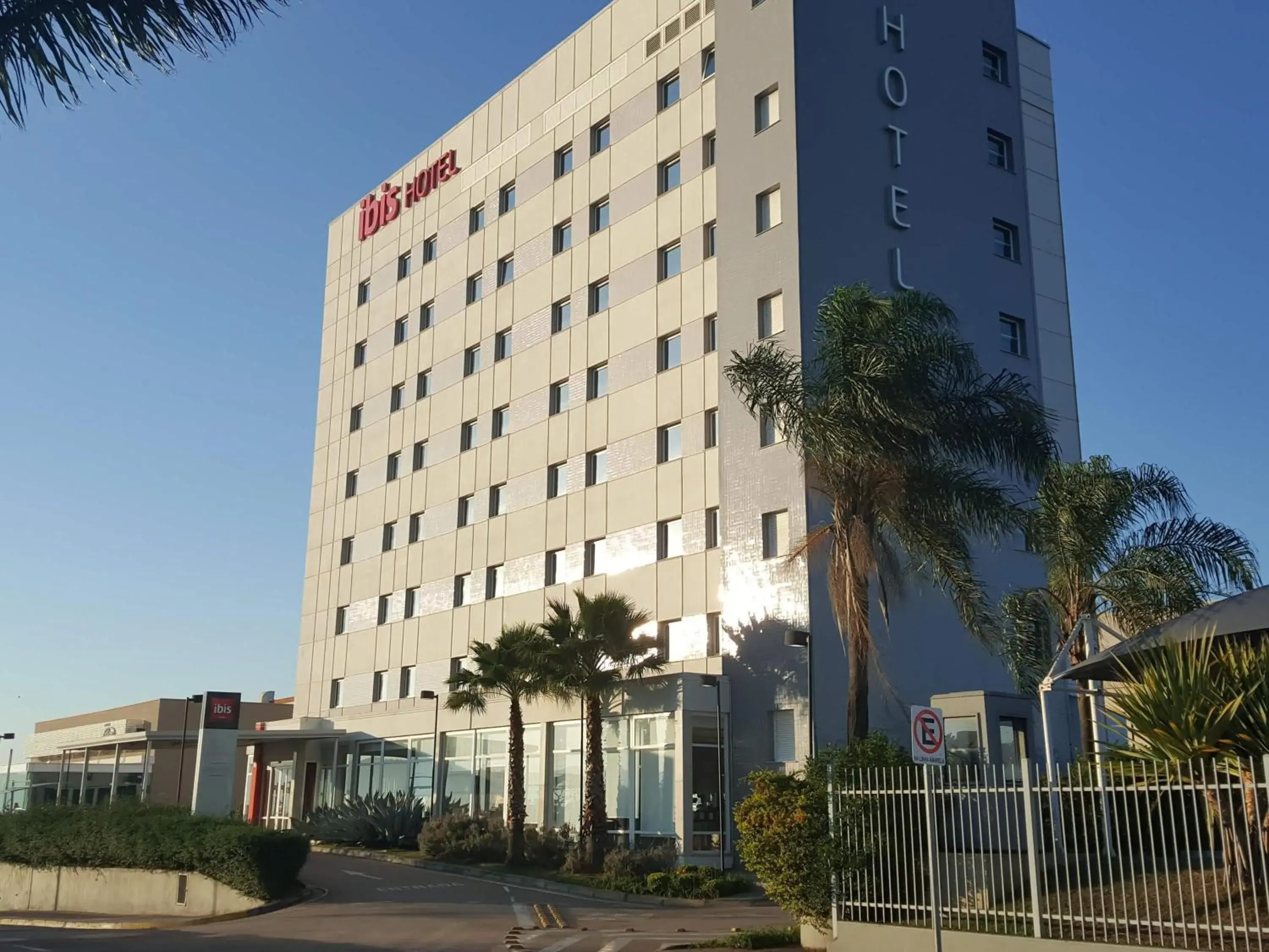 Property building in ibis Itu Plaza Shopping Property building in ibis Itu Plaza Shopping