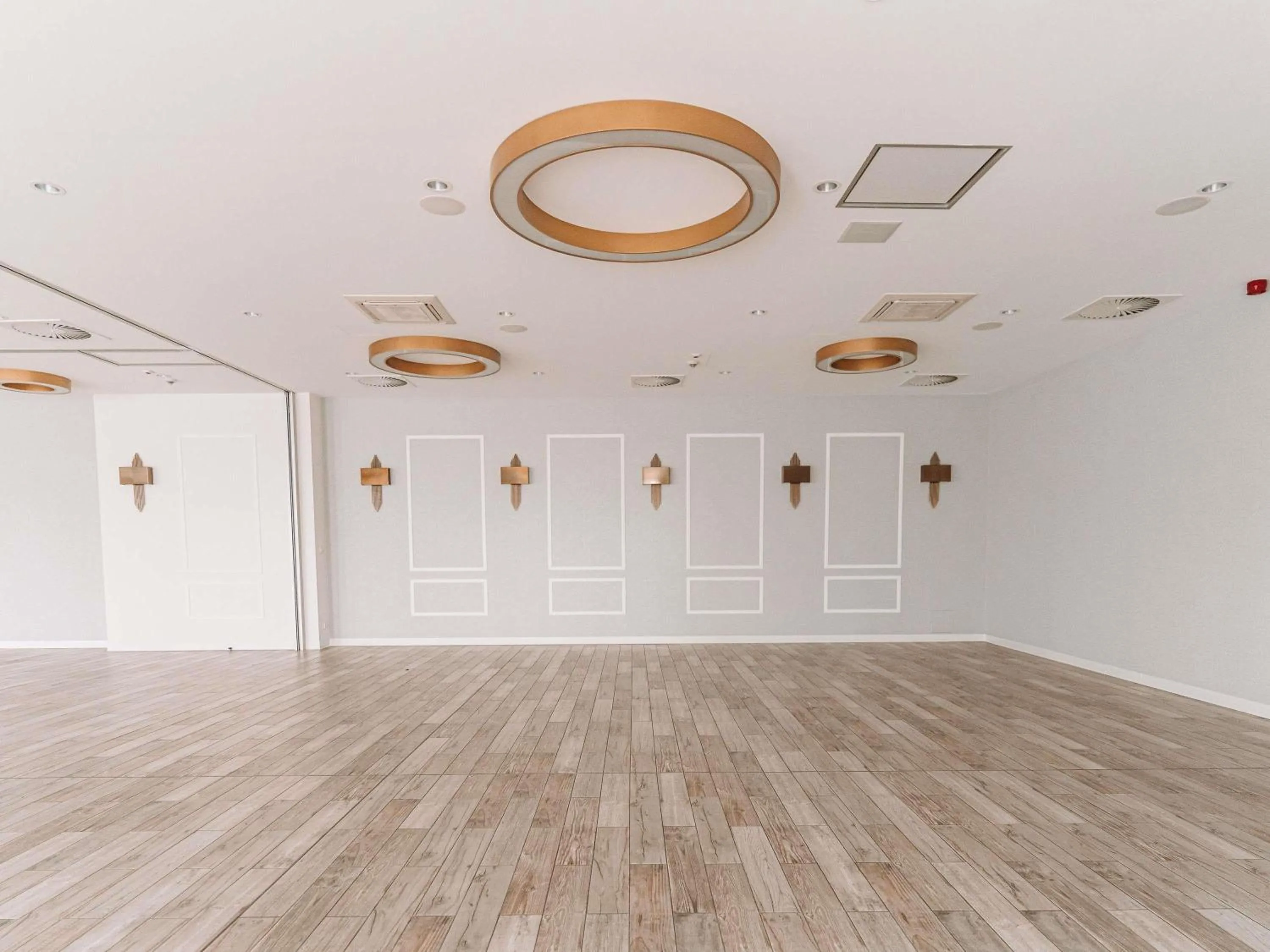 wedding in ibis styles Grudziadz