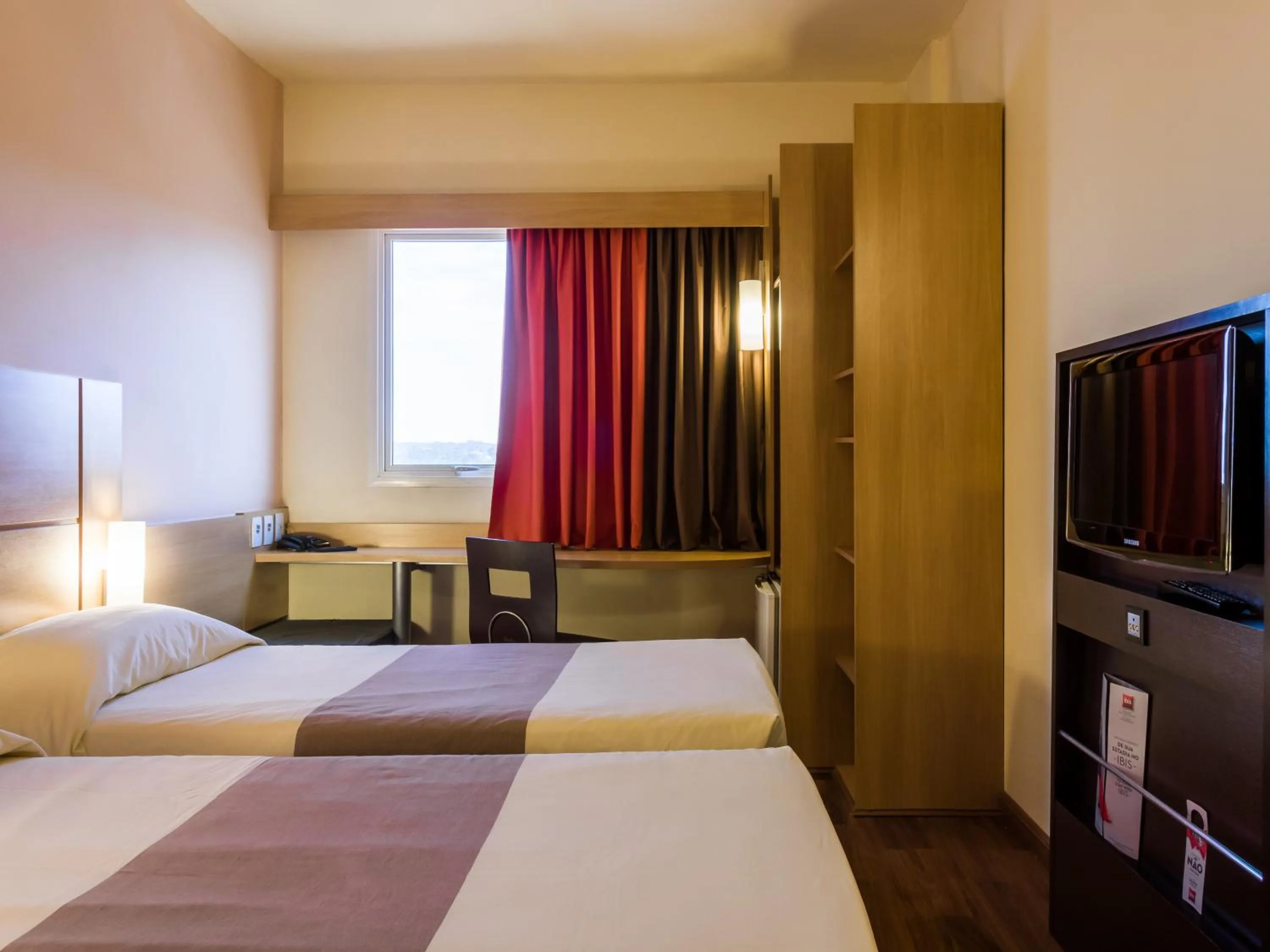 Bed in ibis Jaboticabal