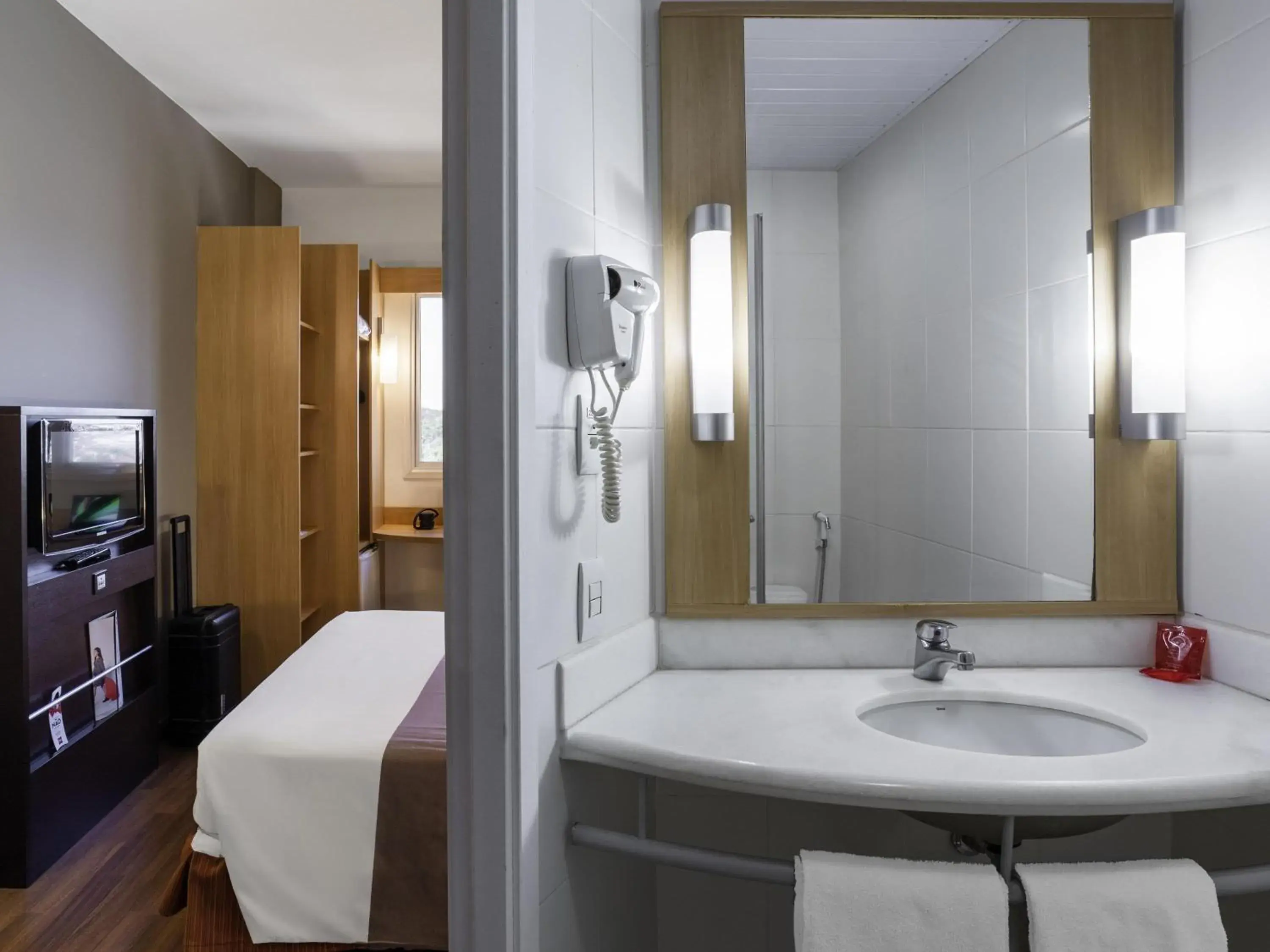 Bedroom, Bed in ibis Jaboticabal Bedroom, Bed in ibis Jaboticabal