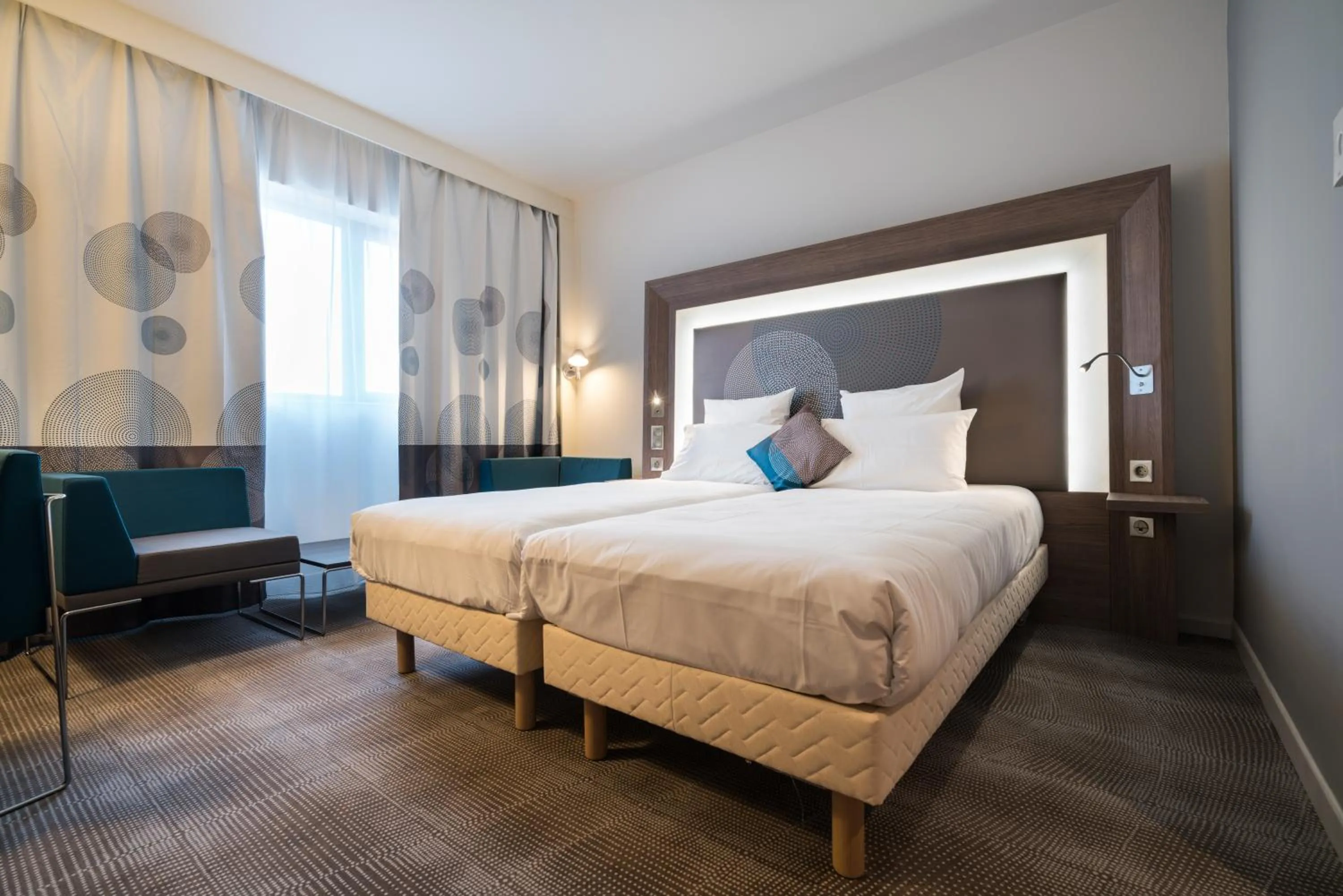 Bed in Novotel Setif