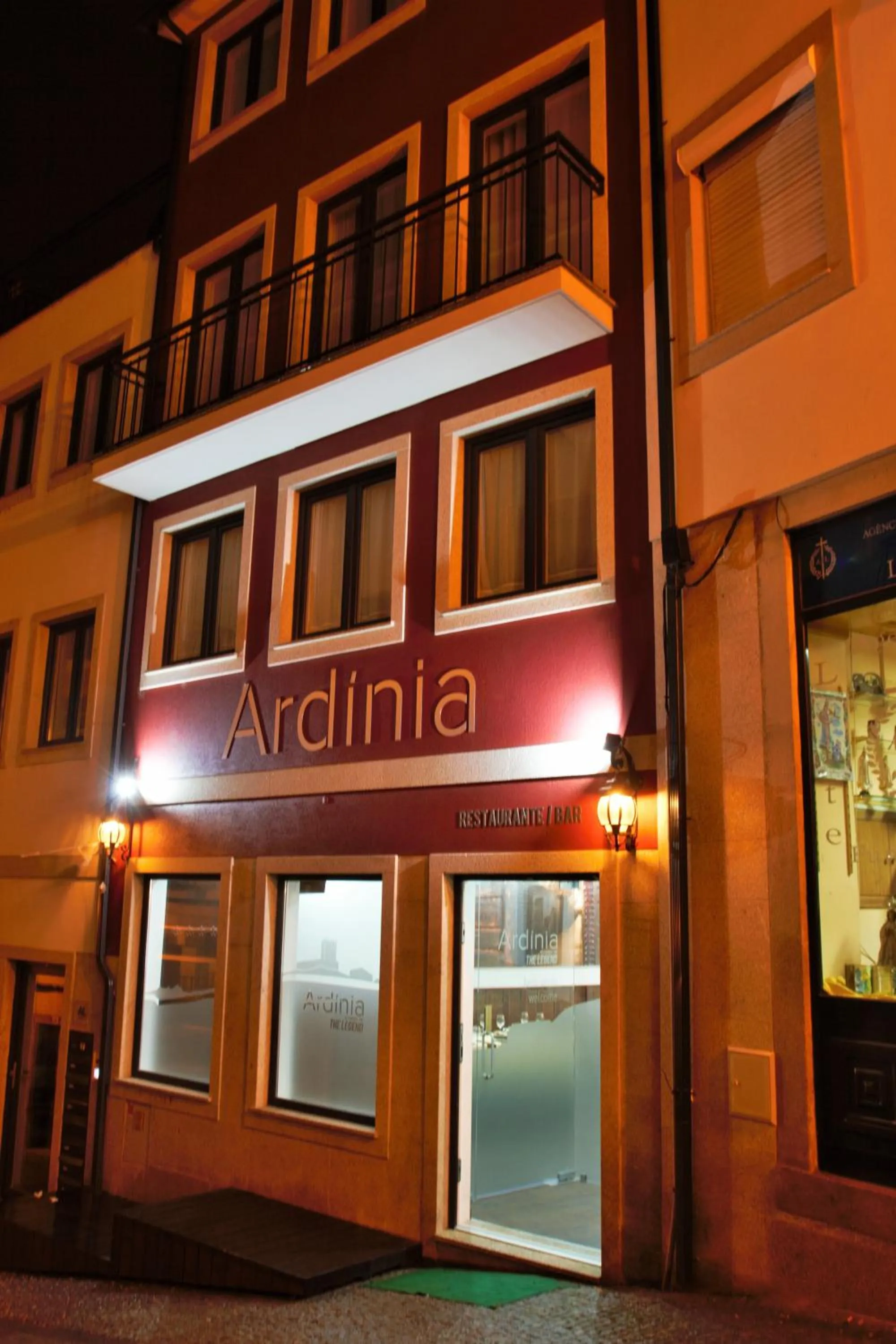 Property building in Ardínia the Legend