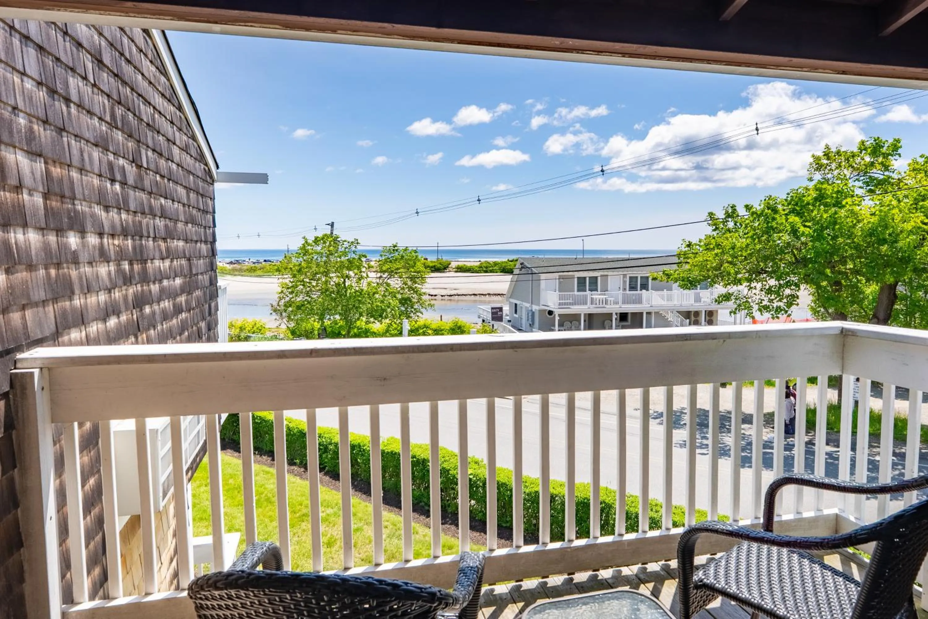 Aspinquid Resort