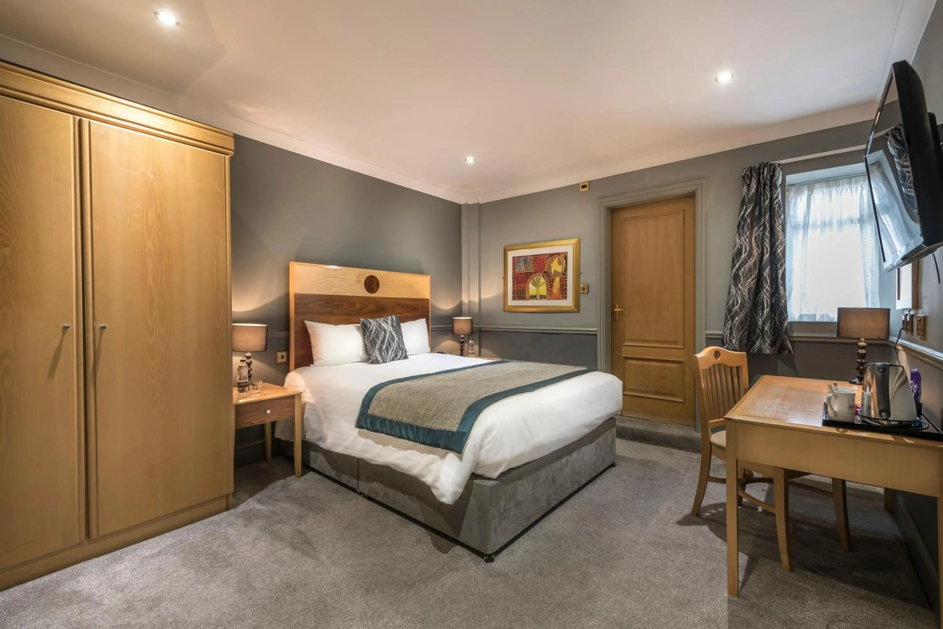 Photo of the whole room, Bed in The Swan Hotel, Stafford, Staffordshire - The Coaching Inn Group