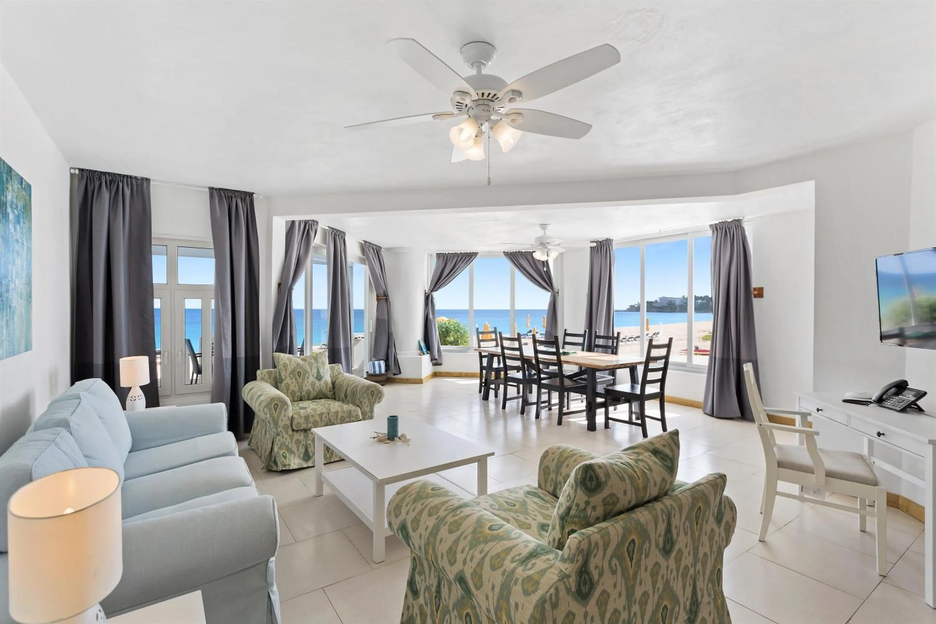 Living room in Turtle's Nest Beach Resort