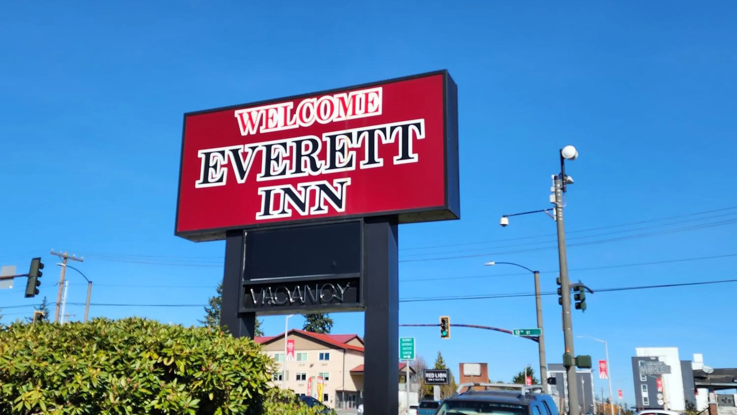 Property logo or sign in Welcome Everett Inn