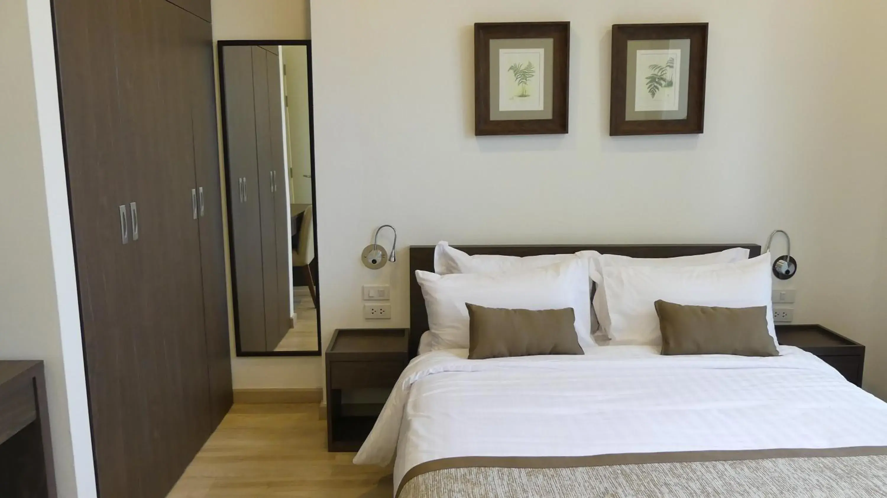 Garden view, Bed in The Garden 304 Garden view, Bed in The Garden 304