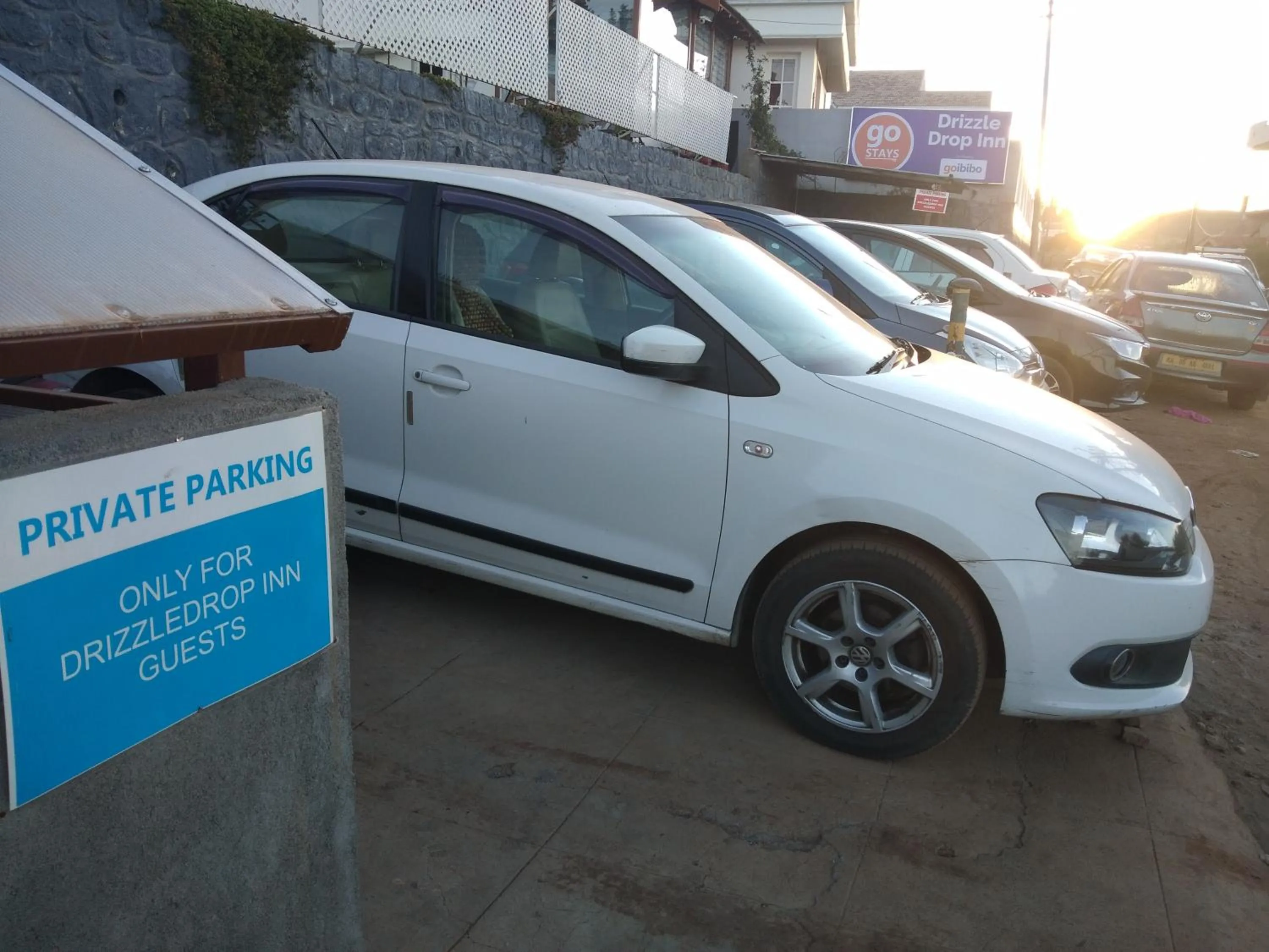 Breakfast in Drizzle Drop Inn