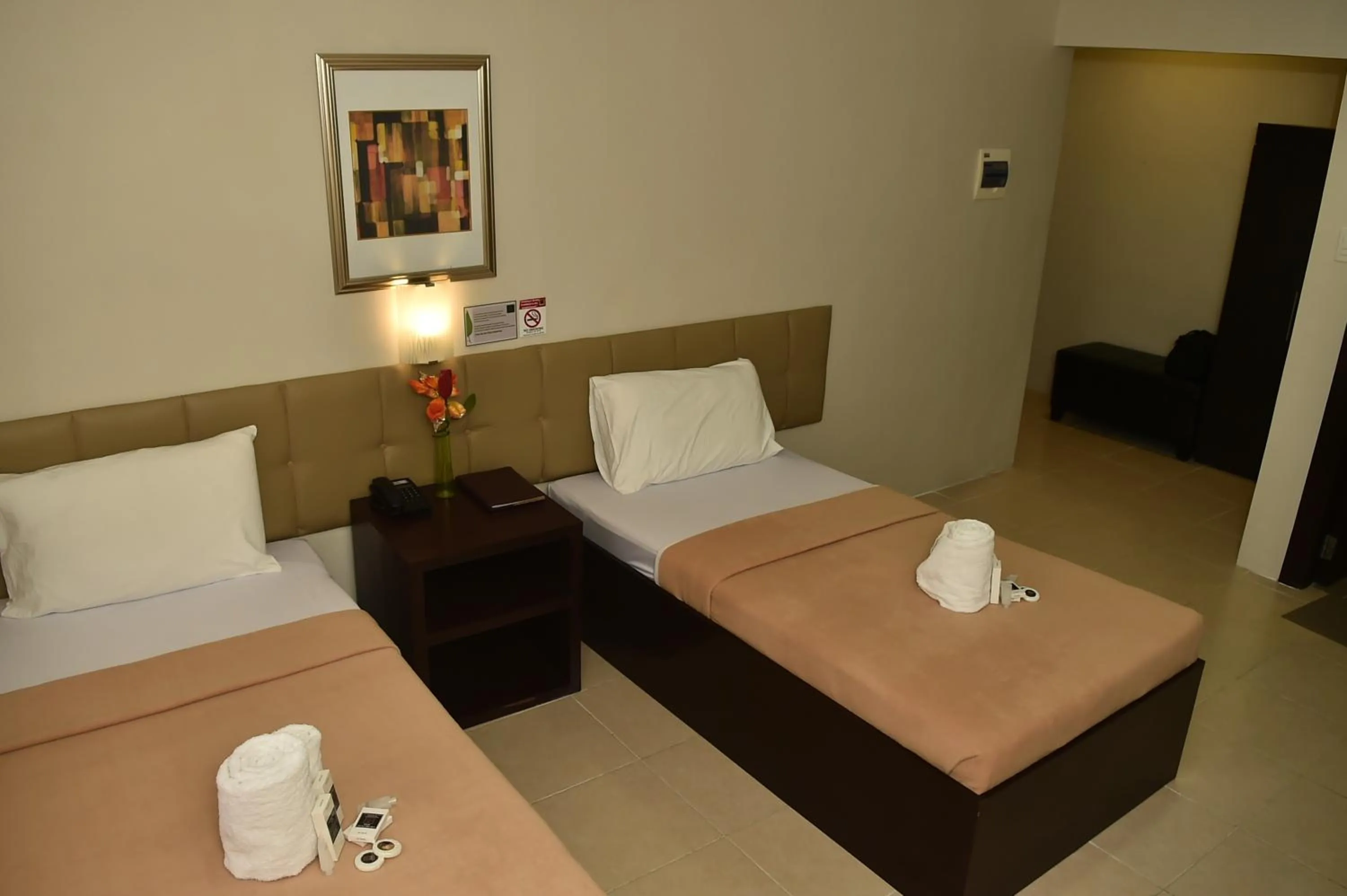 Other, Bed in Columbus Plaza Hotel