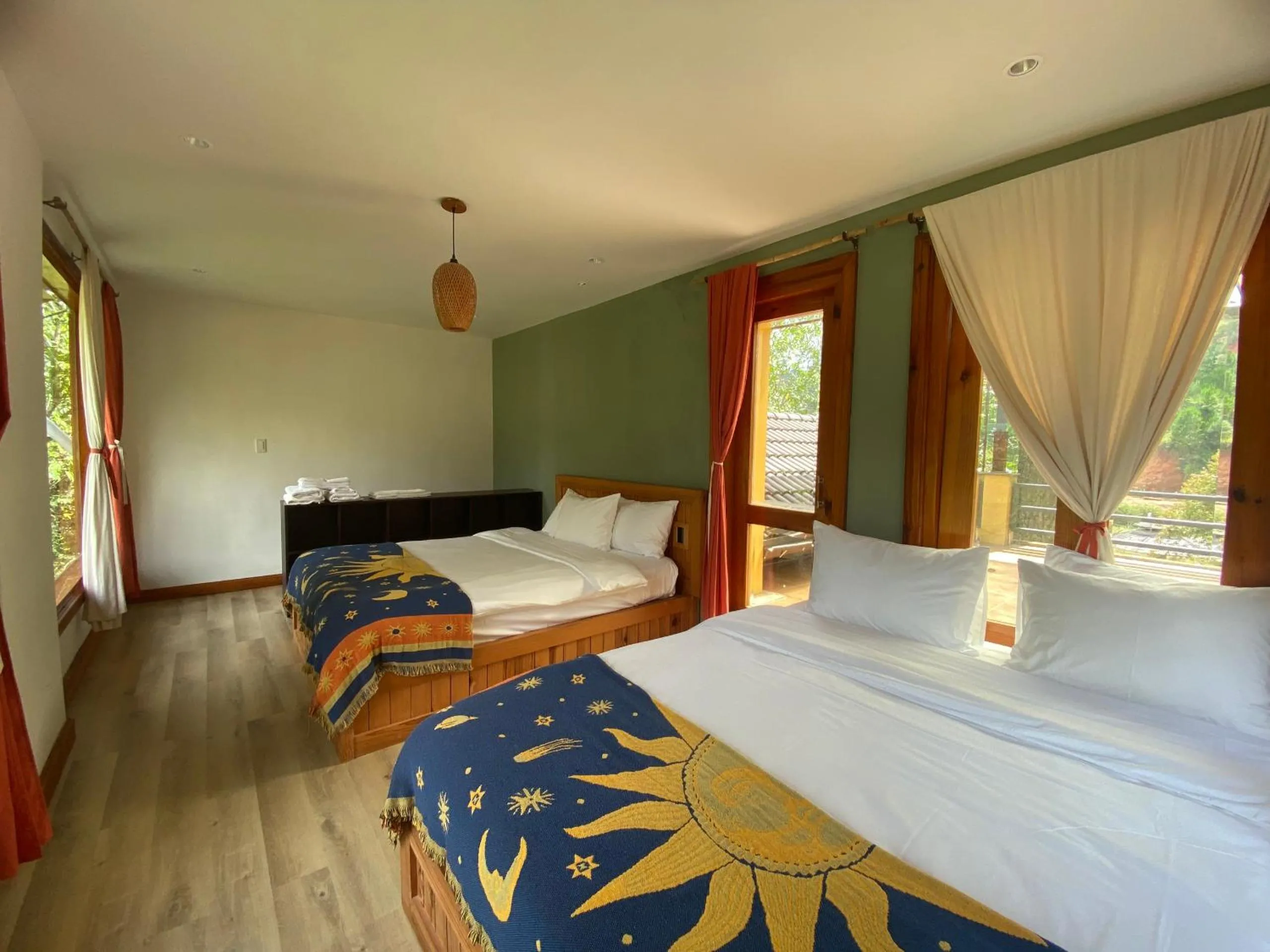 Bed in LAAN Retreat-DaLat