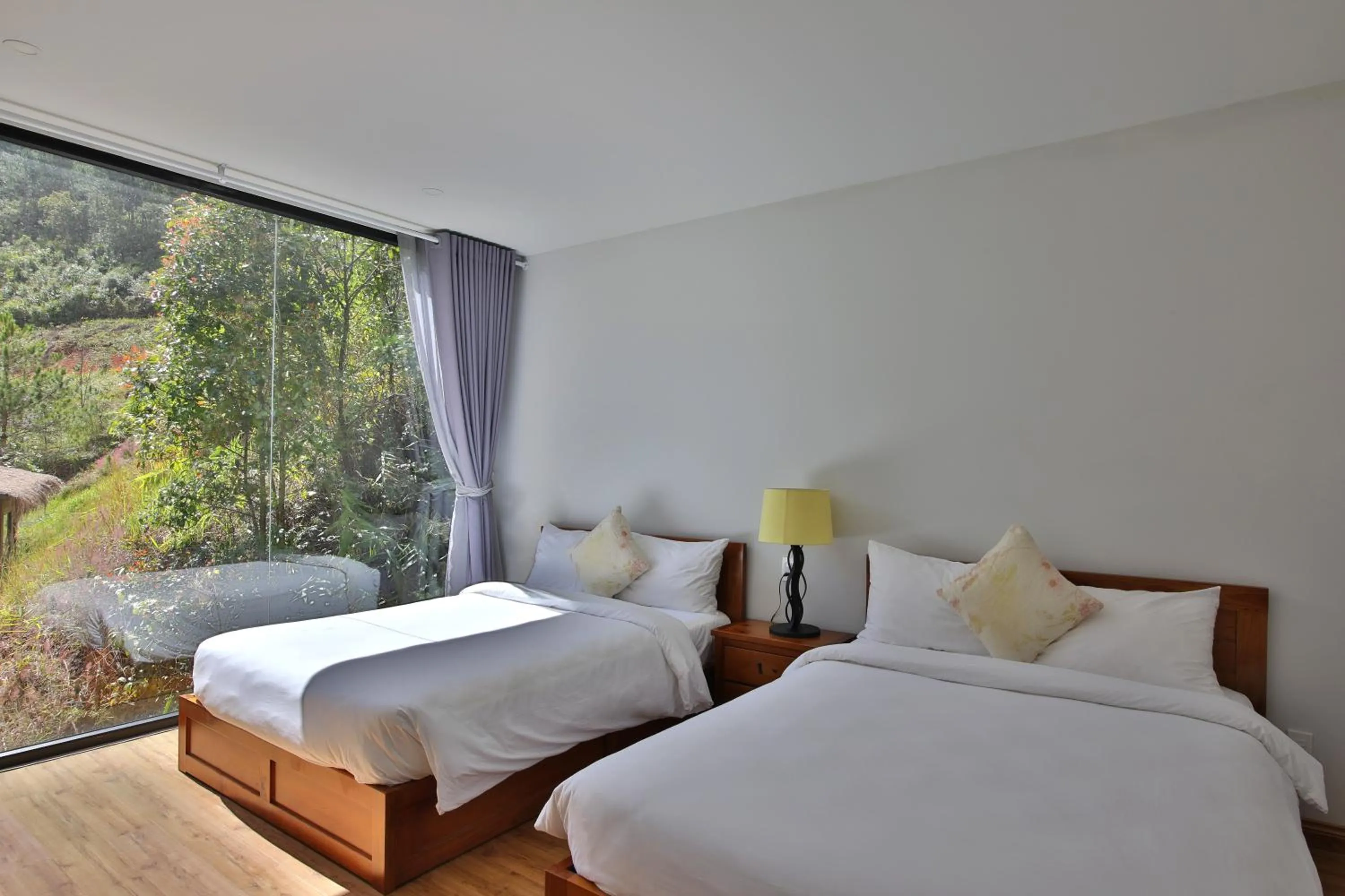 Bed in LAAN Retreat-DaLat