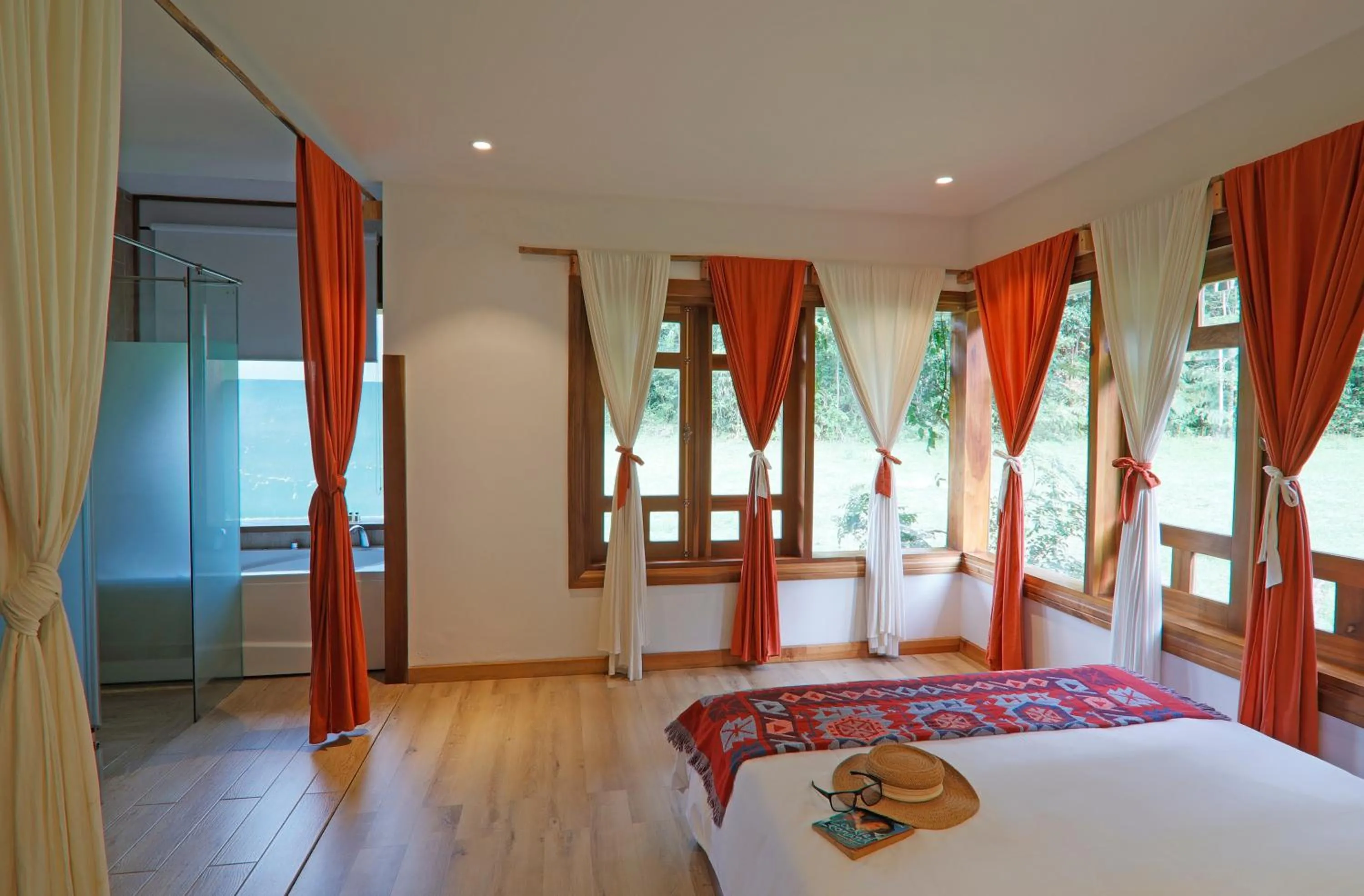 Bed in LAAN Retreat-DaLat