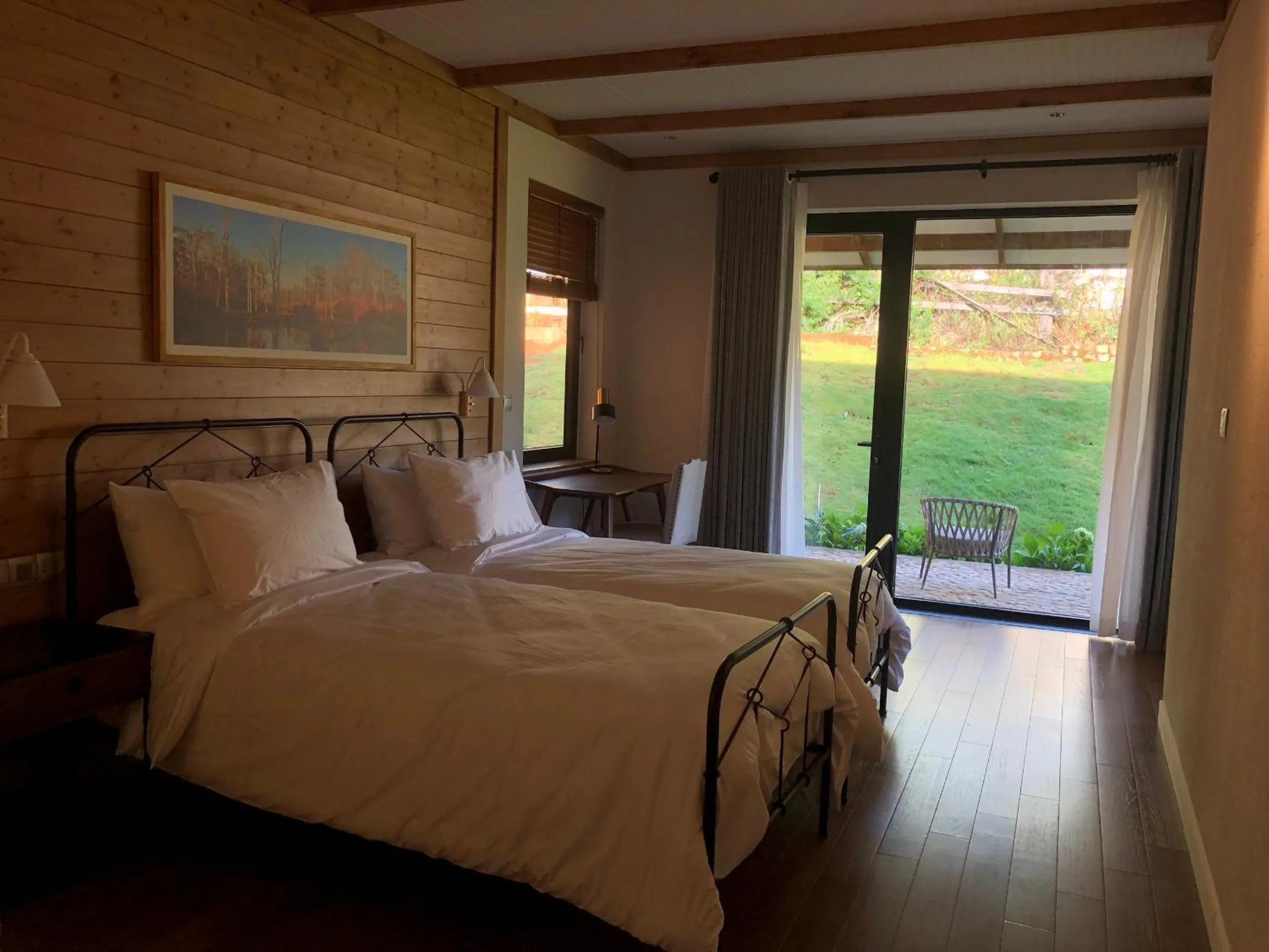 Bed in LAAN Retreat-DaLat