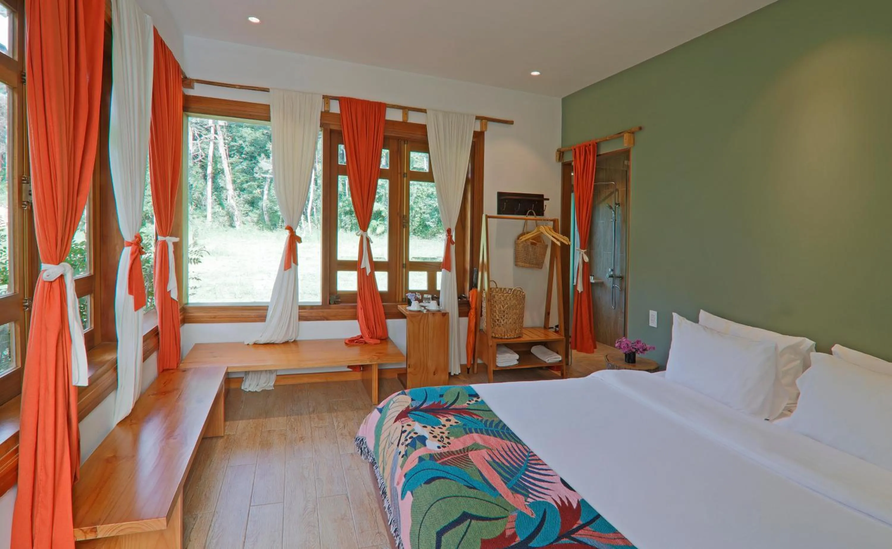 Bed in LAAN Retreat-DaLat