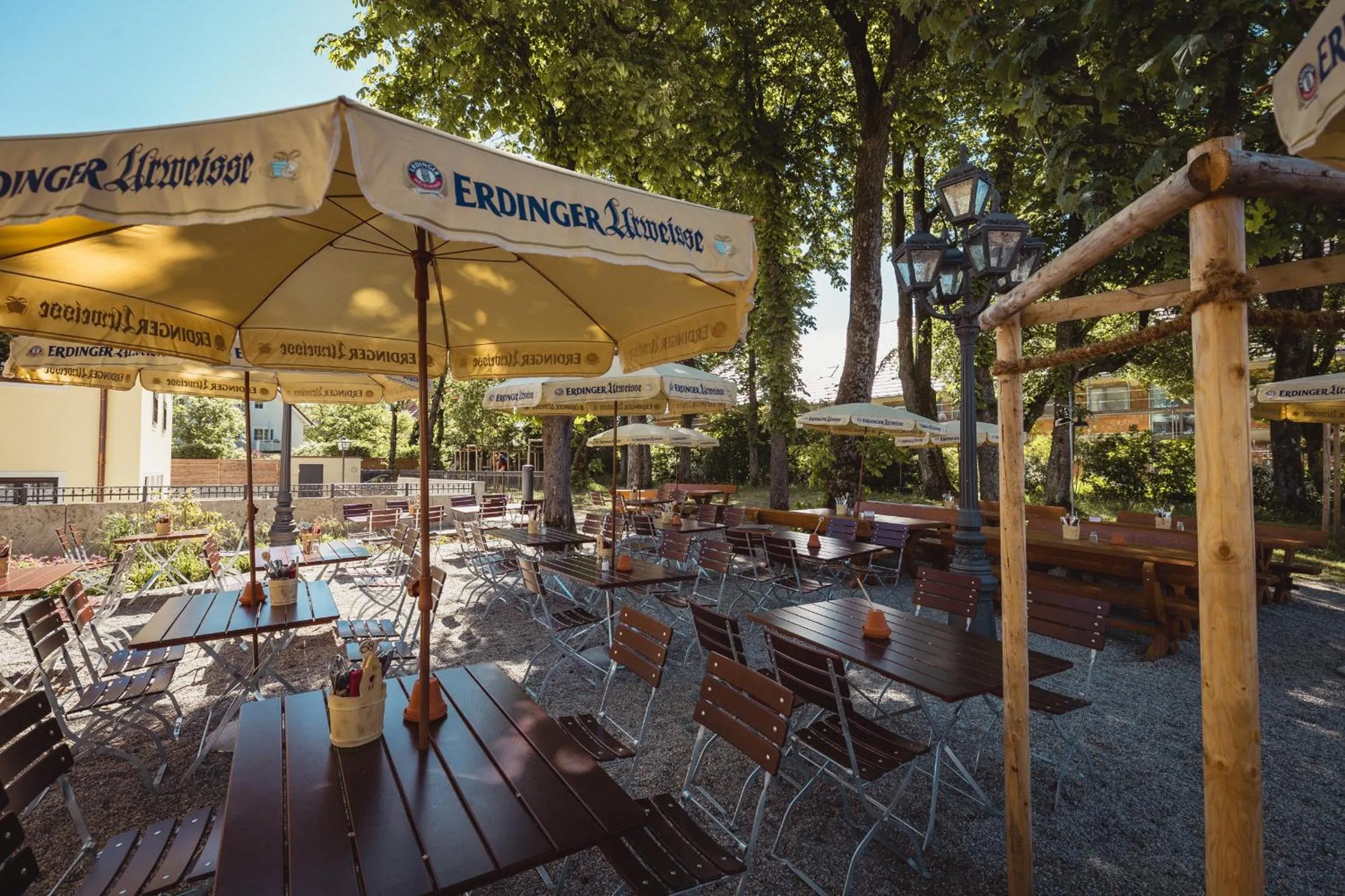 Restaurant/places to eat in Hotel & Gaststätte zum Erdinger Weißbräu