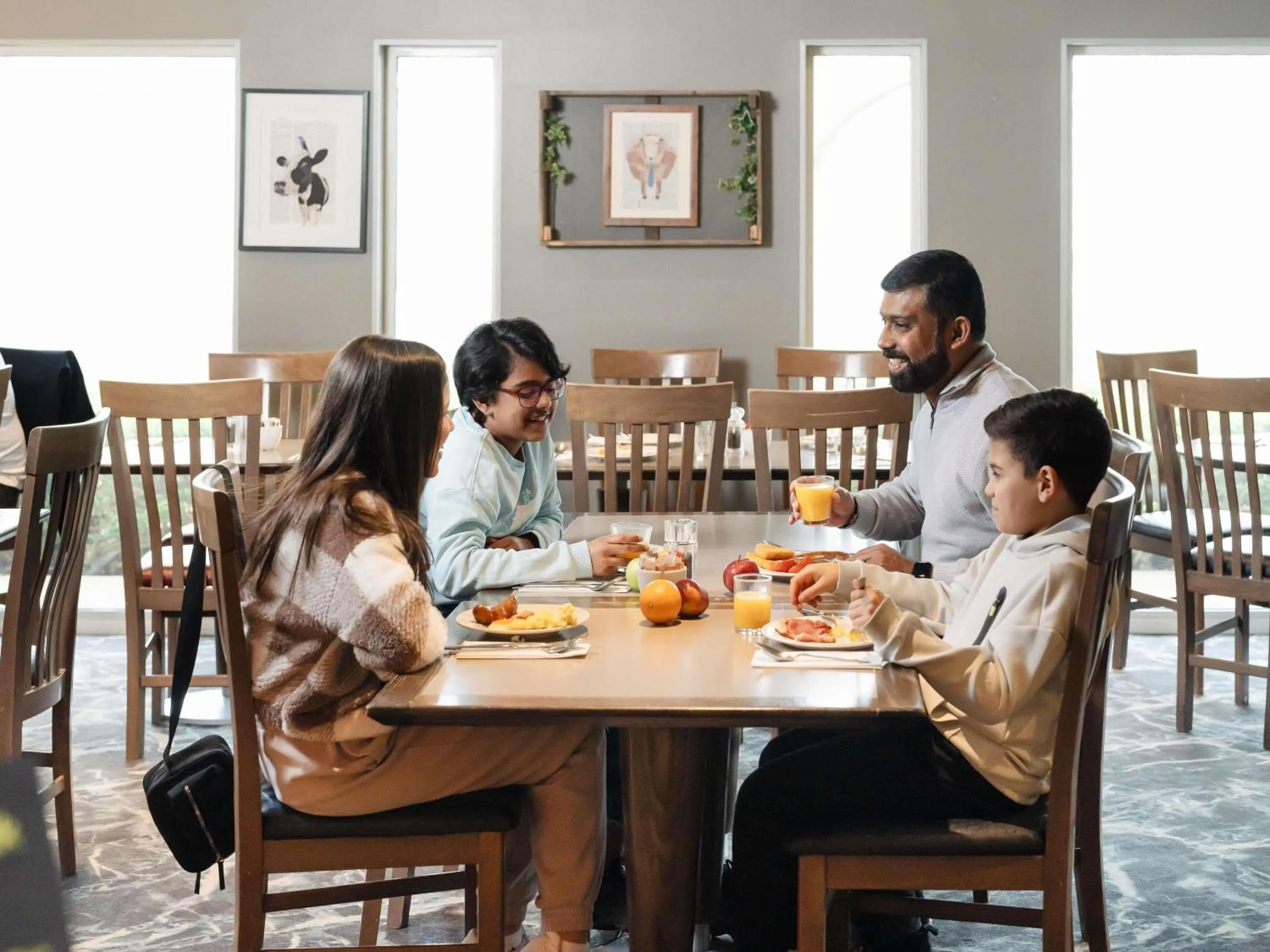 Restaurant/places to eat in Novotel Milton Keynes