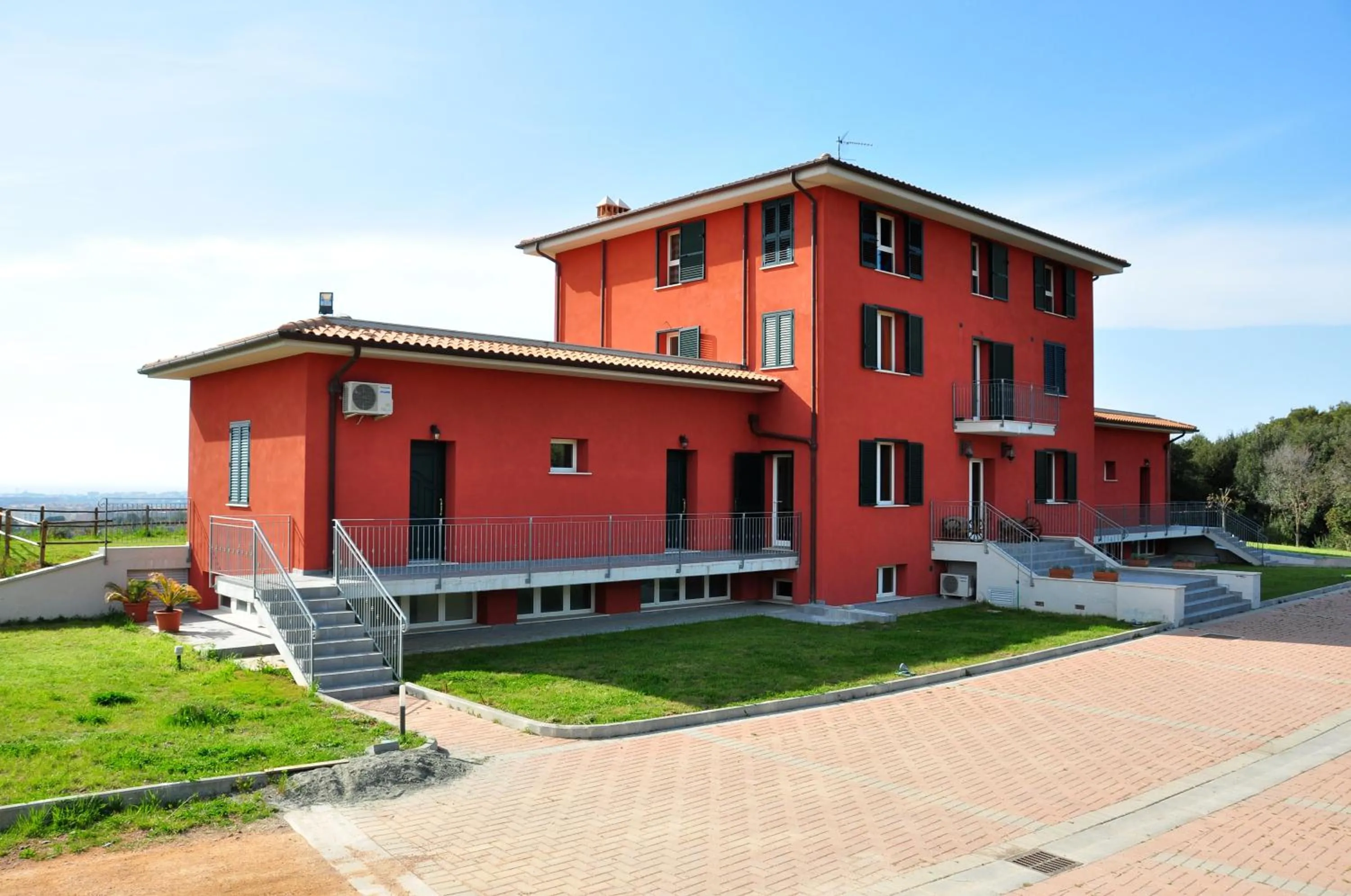 Facade/entrance in Villa Liburnia