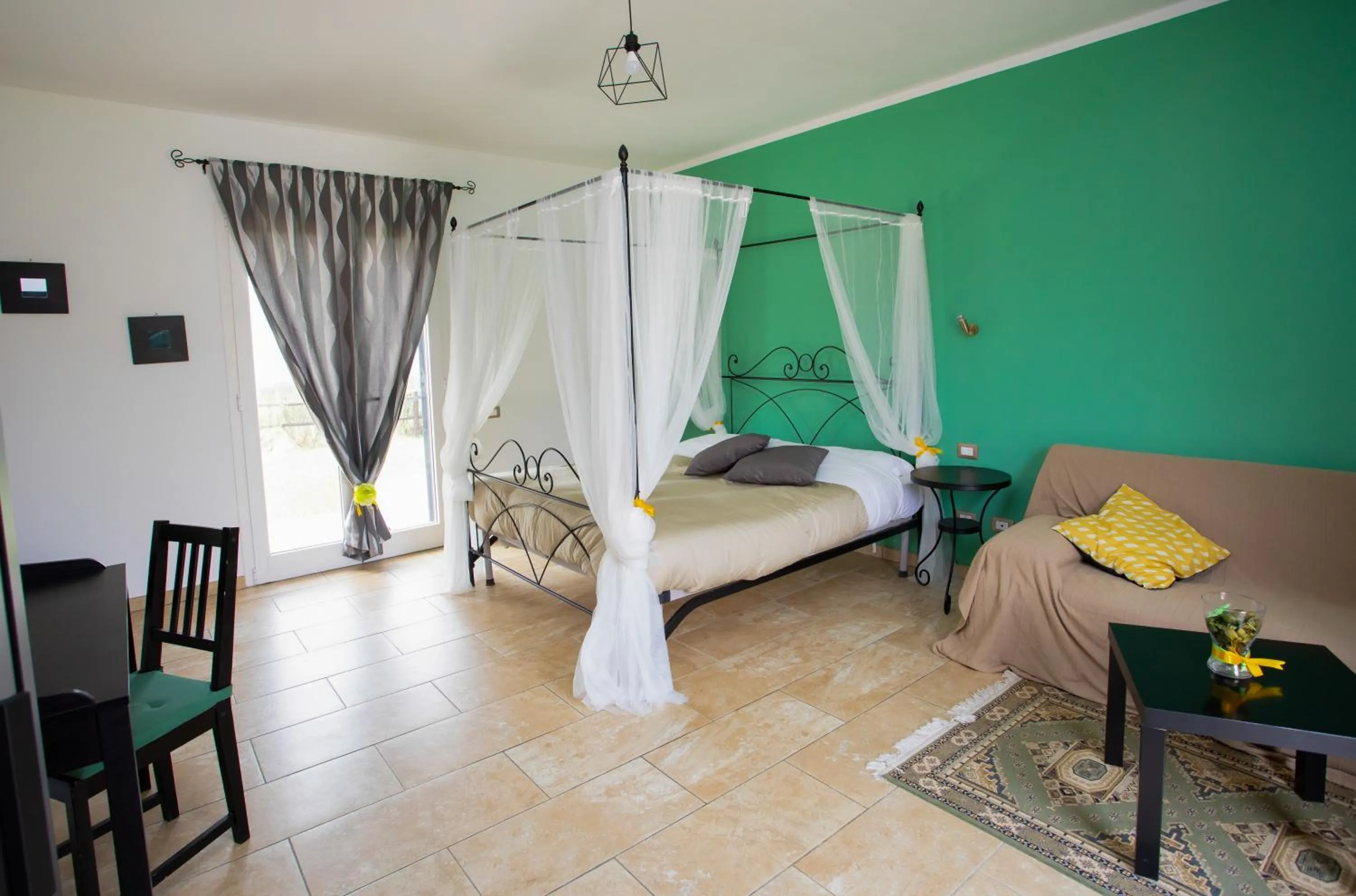Photo of the whole room, Bed in Villa Liburnia
