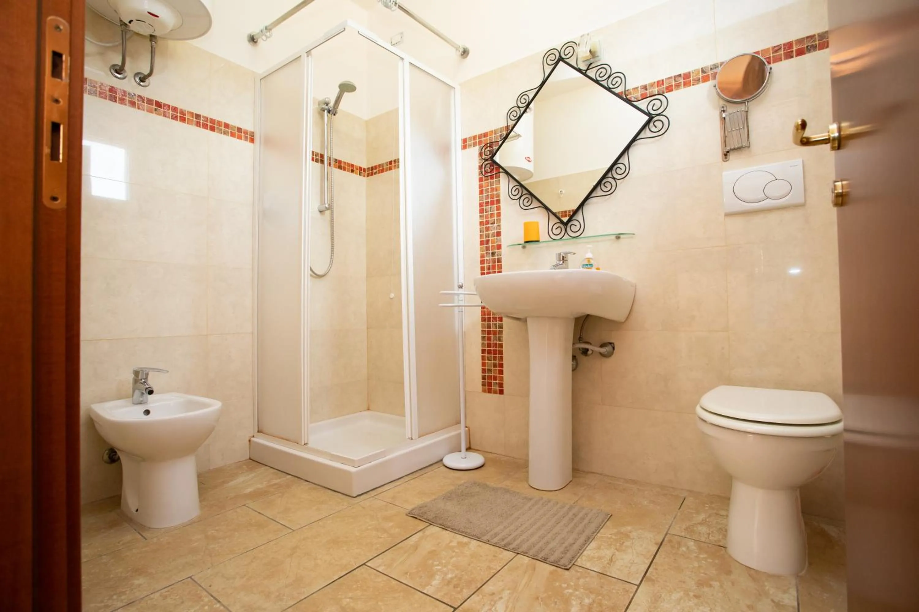 Shower in Villa Liburnia