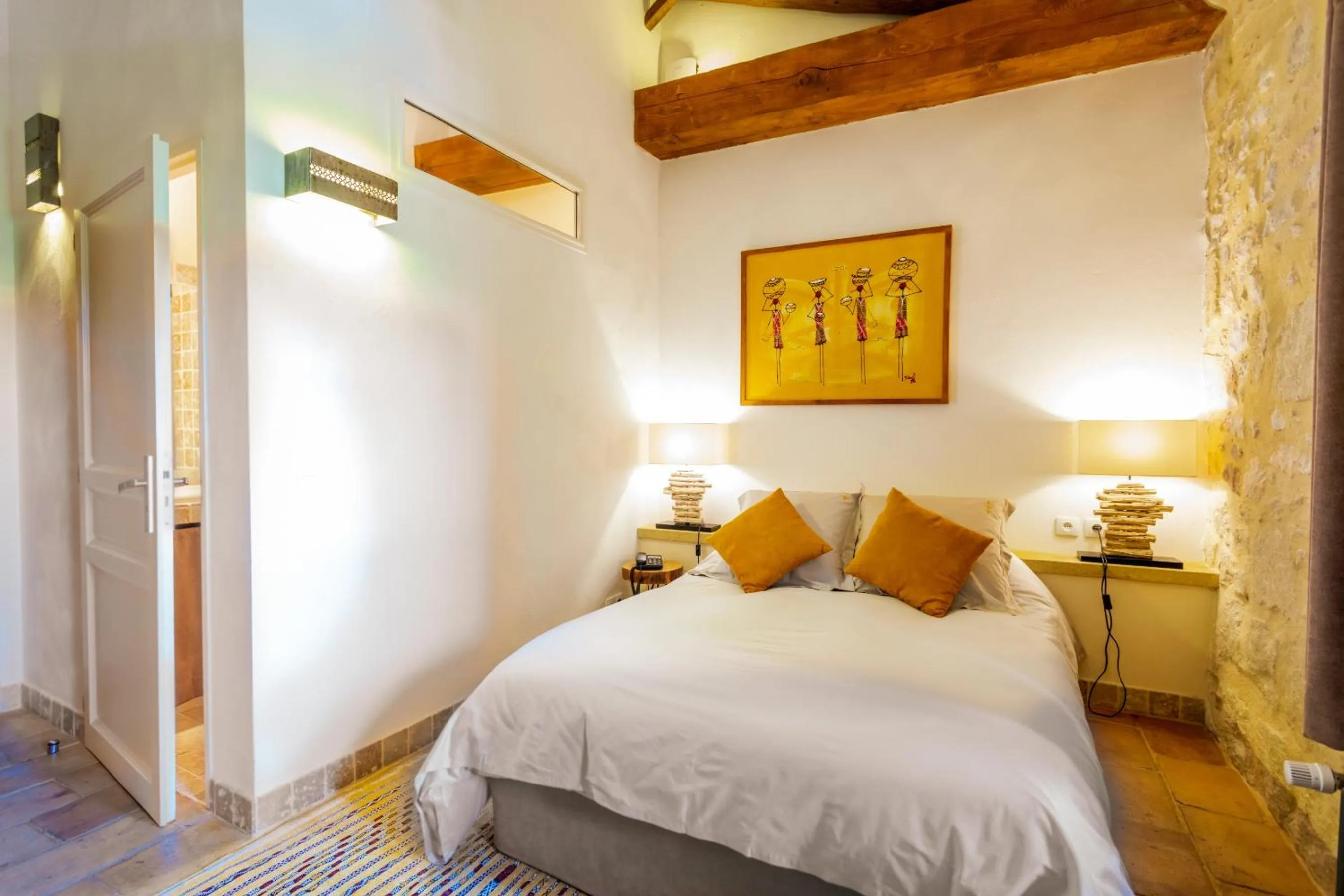 Photo of the whole room, Bed in Château de Pondres