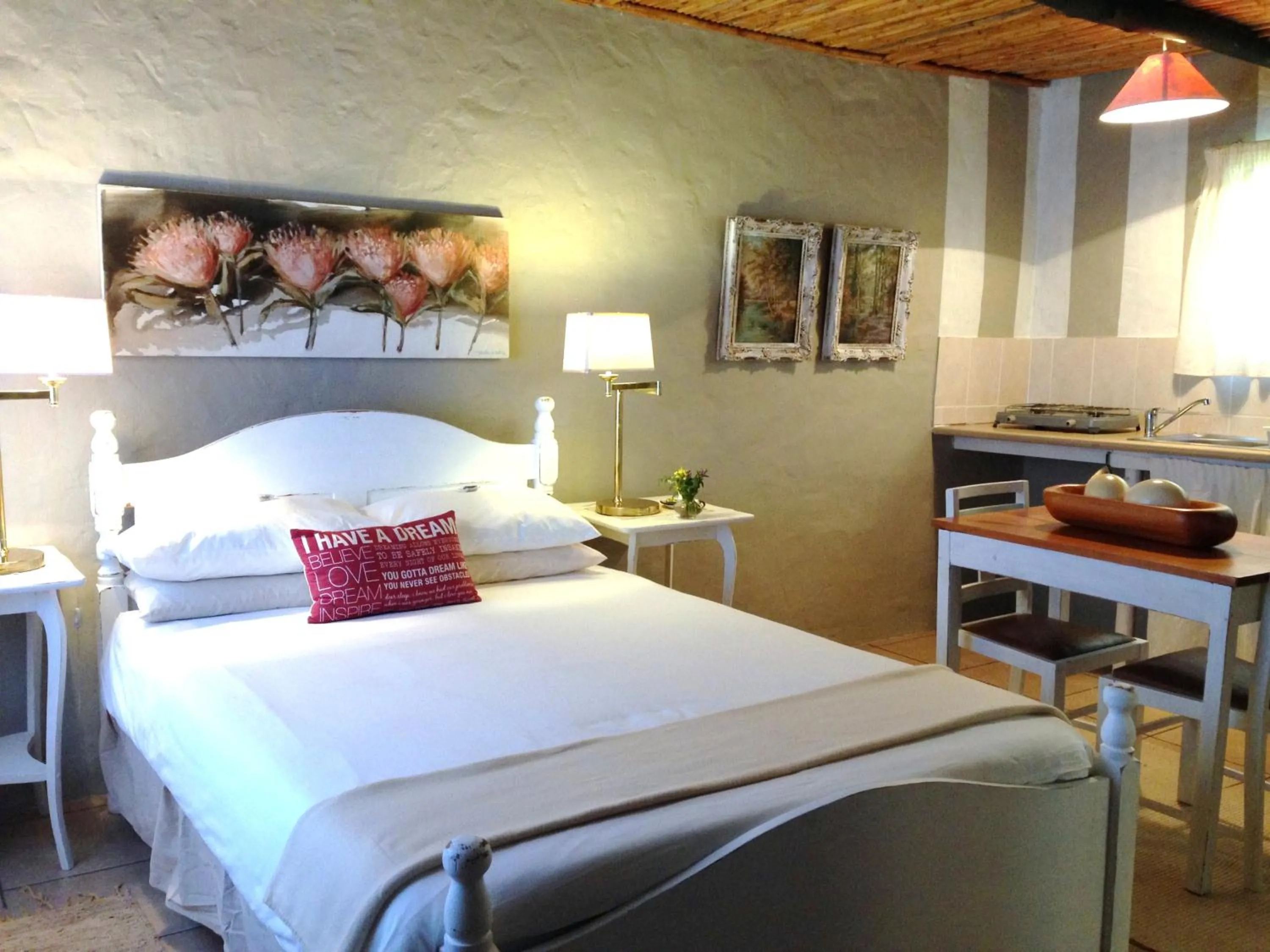 Bed in Protea Wilds Retreat