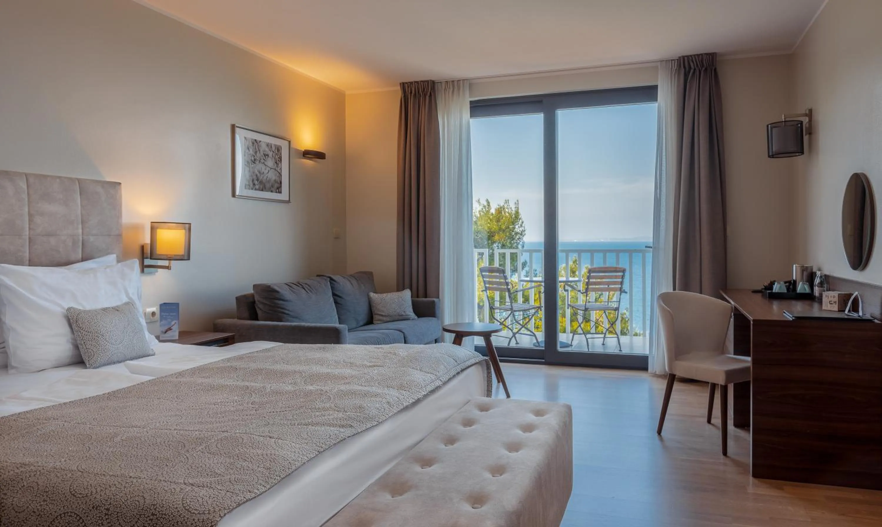 Bedroom, Bed in Hotel Cliff Belvedere