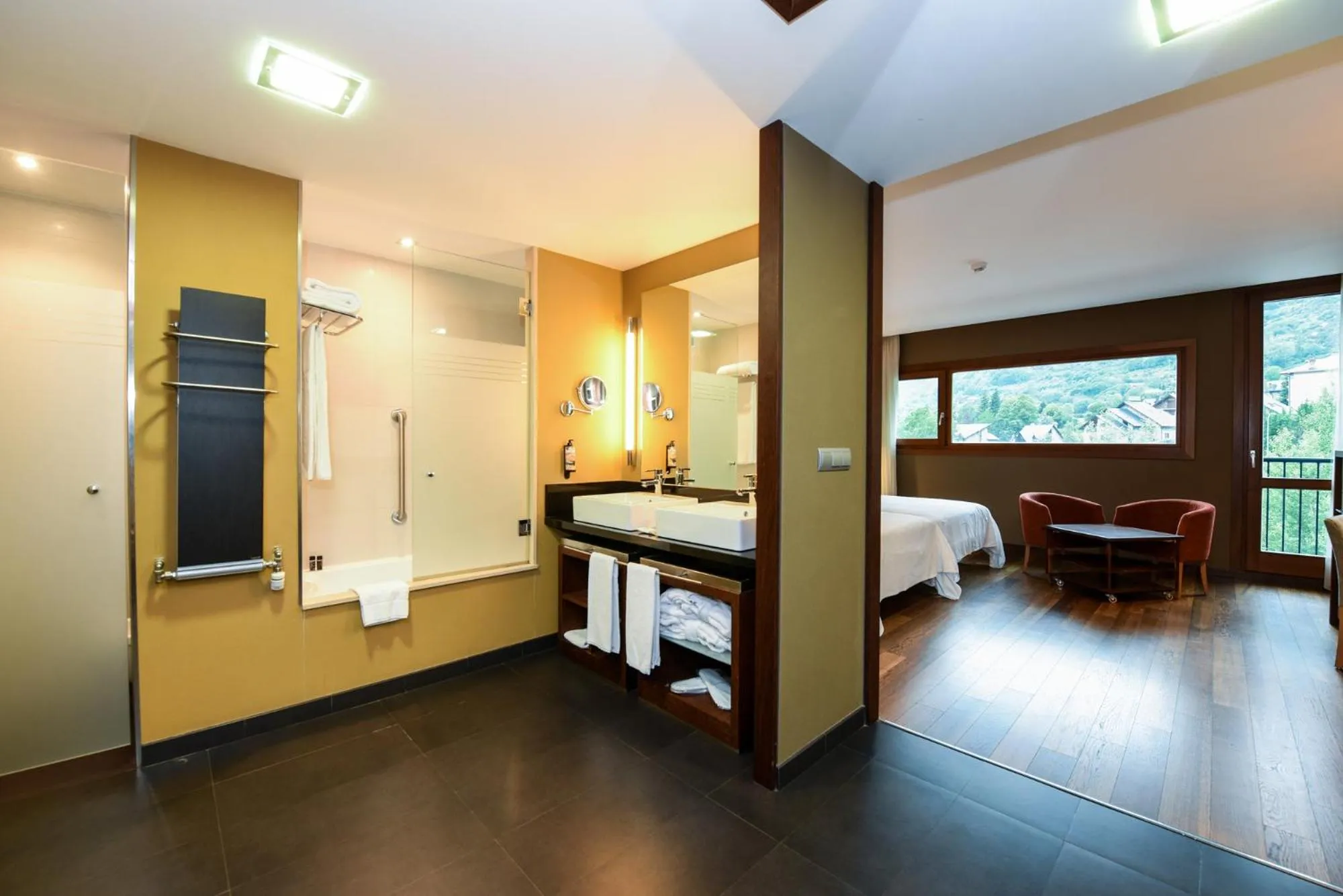 Bathroom in SOMMOS Hotel Aneto