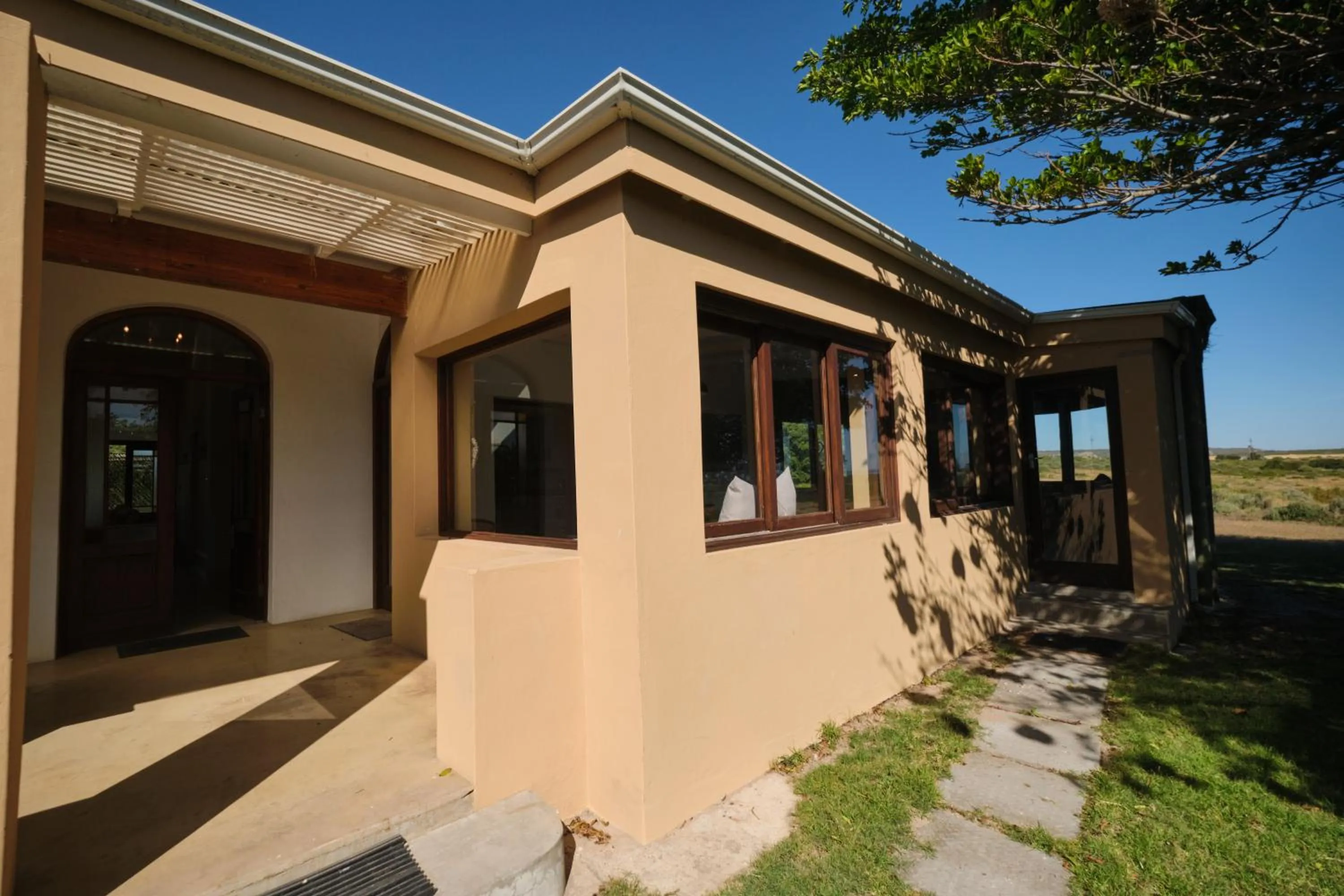 Facade/entrance in Grootvlei Guest Farm